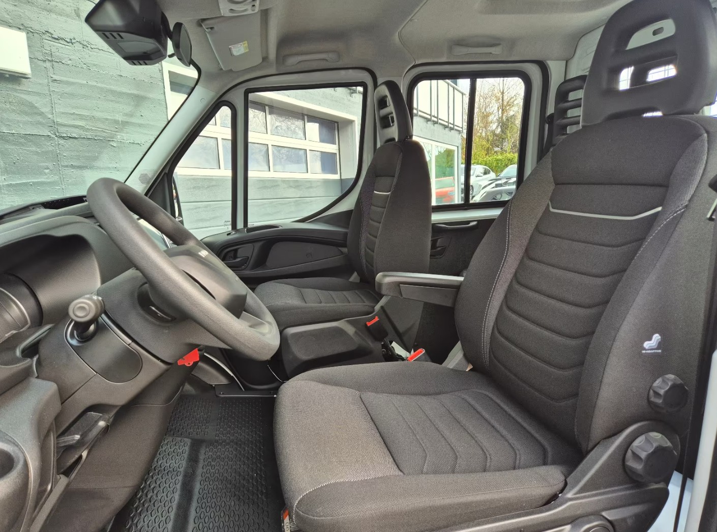 IVECO 35 C 14H D-image-5
