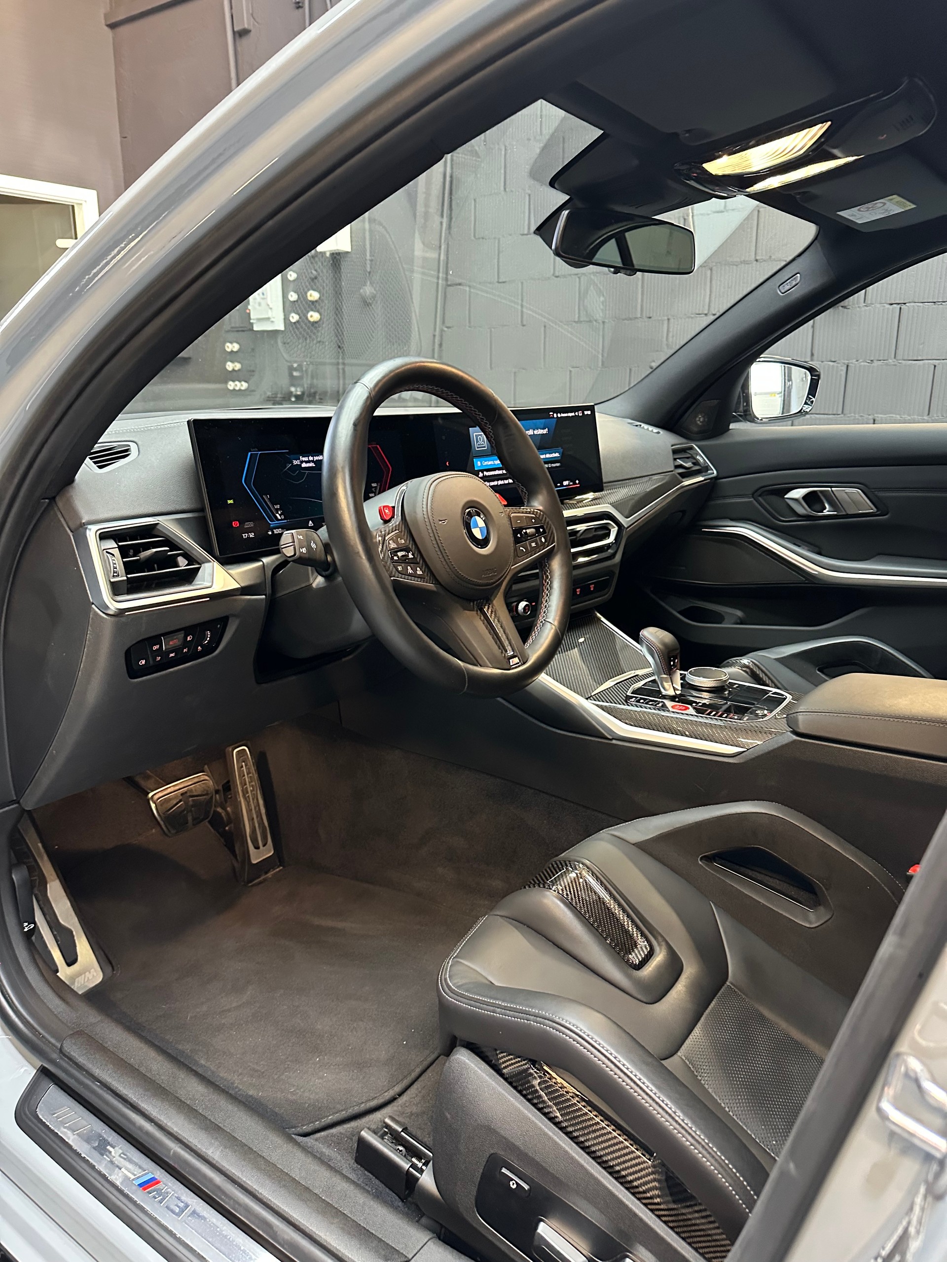BMW M3 Competition M xDrive // Leasing dès 825.- // M Carbone Schalenstize // Brooklyn Grey Metallic // Garantie BMW 02/2028-image-8