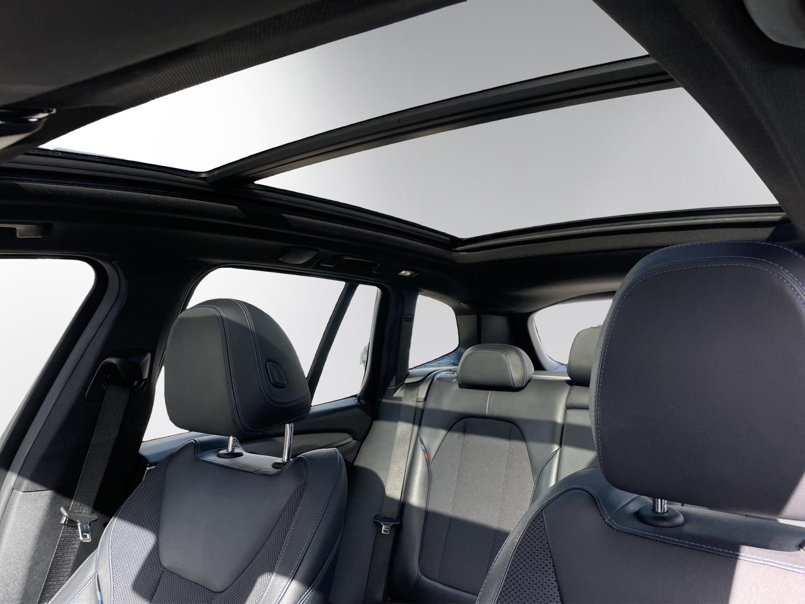 BMW X3 xDrive 25d M Sport Steptronic-image-17
