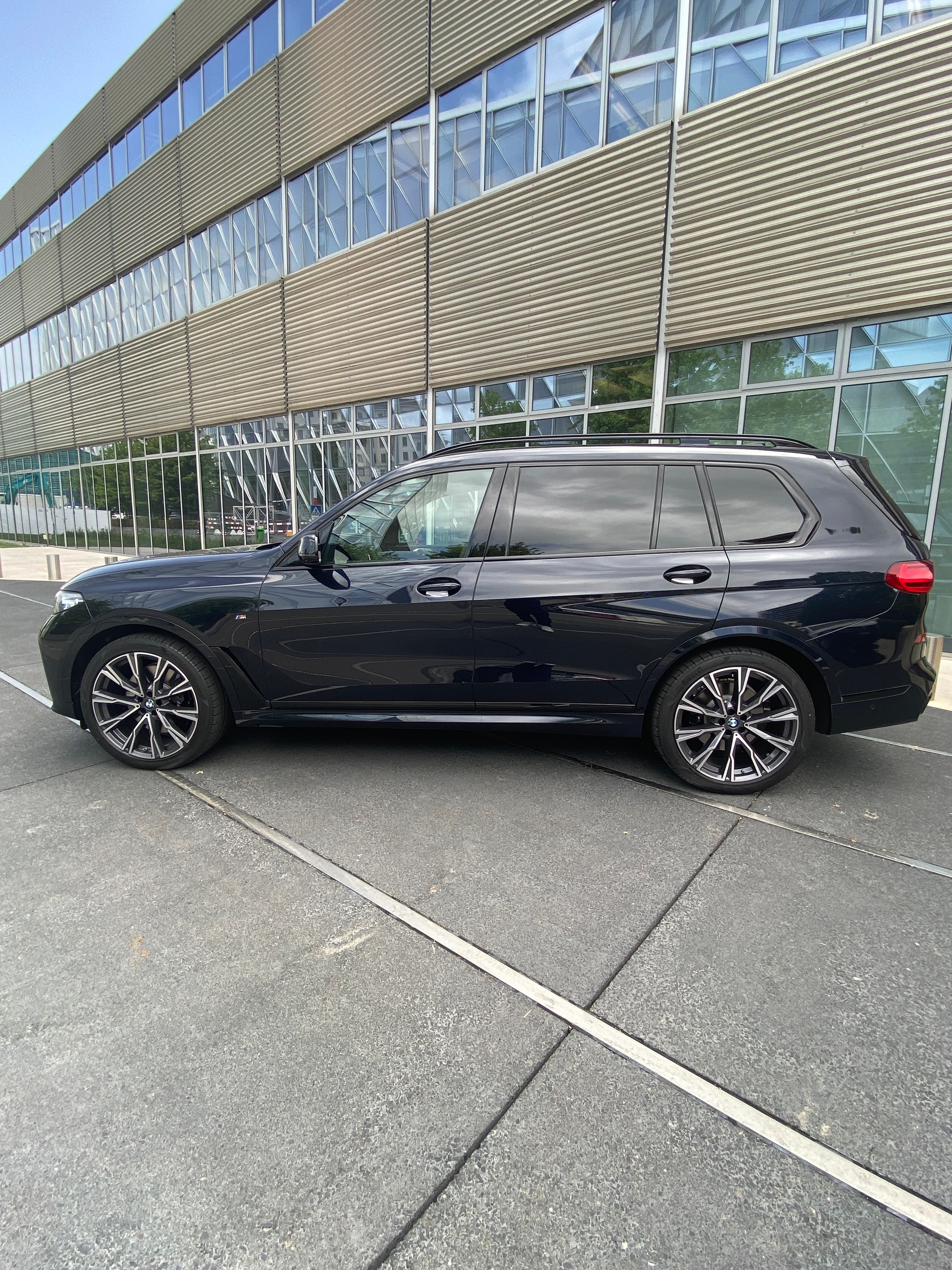 BMW X7 xDrive 48V 40d Steptronic-image-7