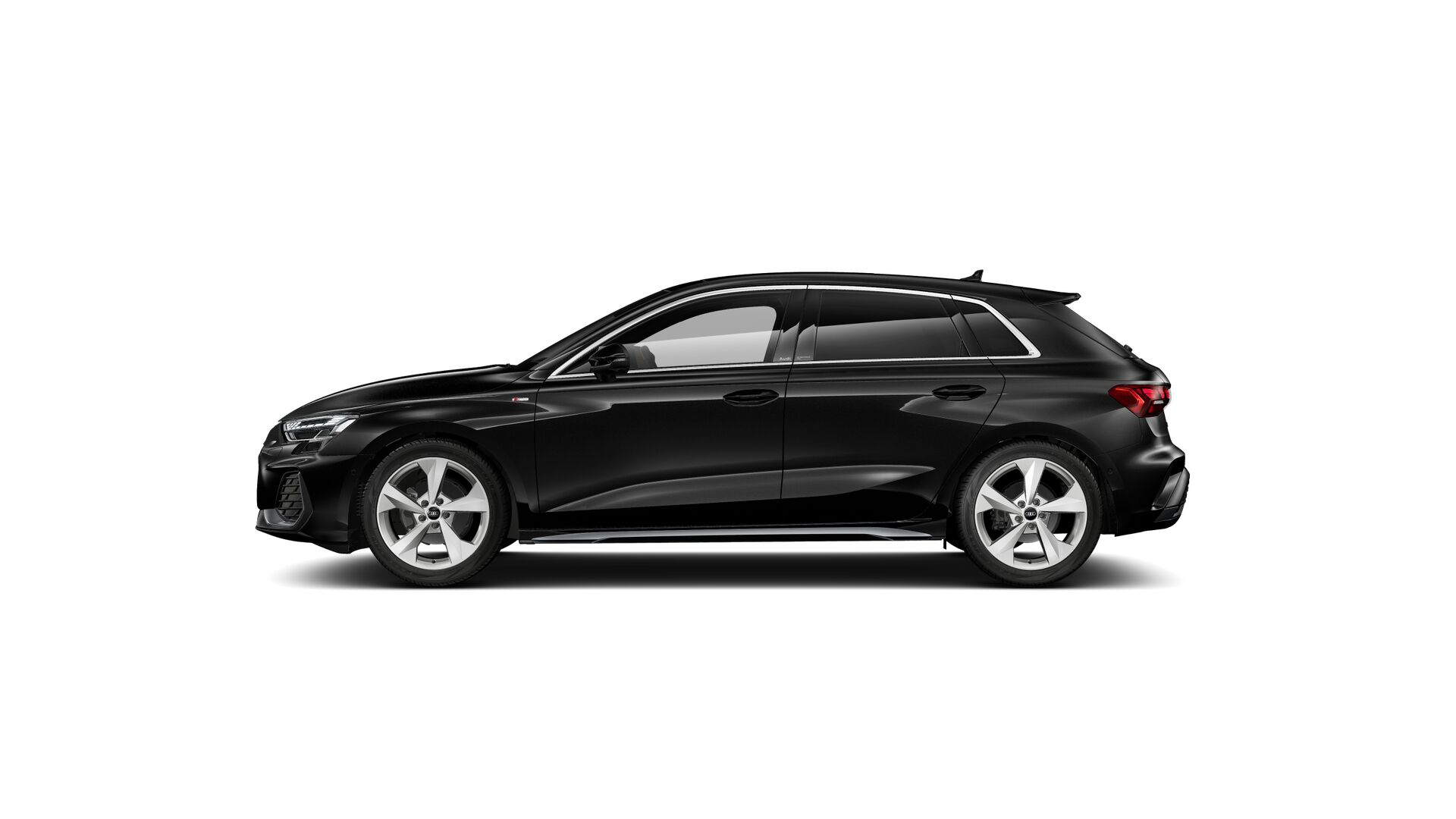 AUDI A3 Sportback TFSI 110 kW S line Attraction S tronic-image-4