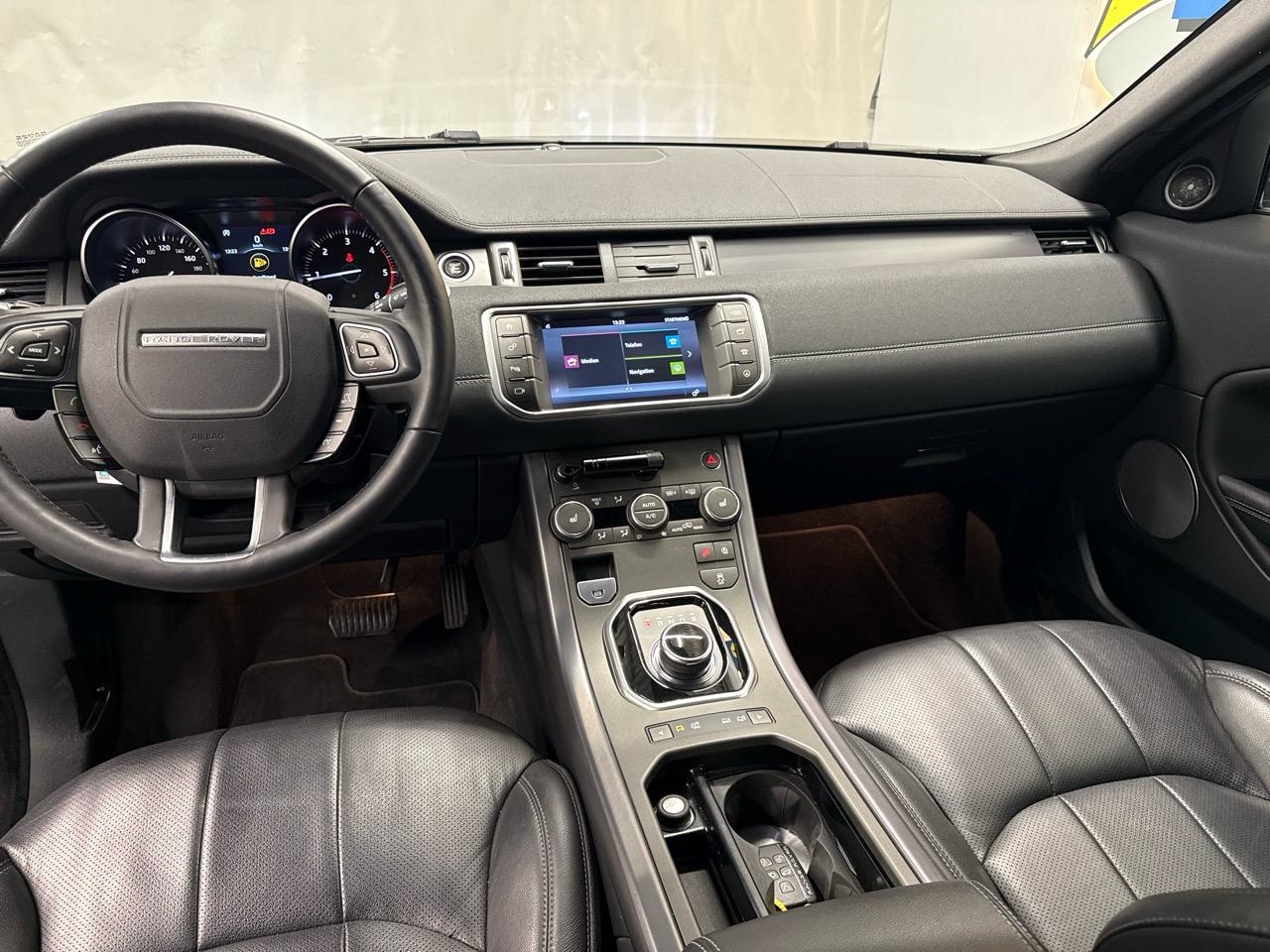 LAND ROVER Range Rover Evoque 2.0 TD4 SE AT9-image-5