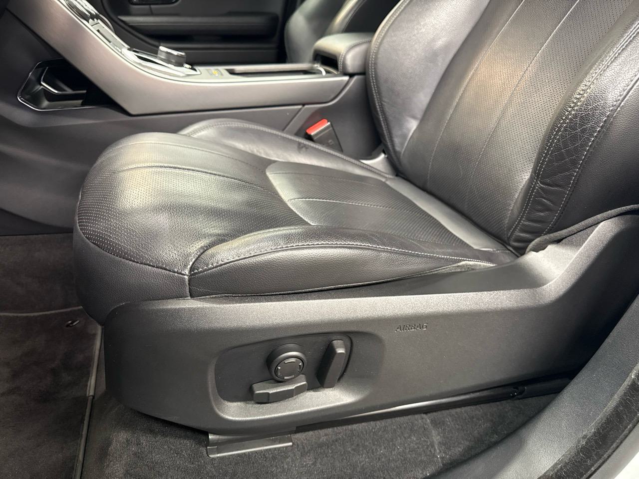 LAND ROVER Range Rover Evoque 2.0 TD4 SE AT9-image-4