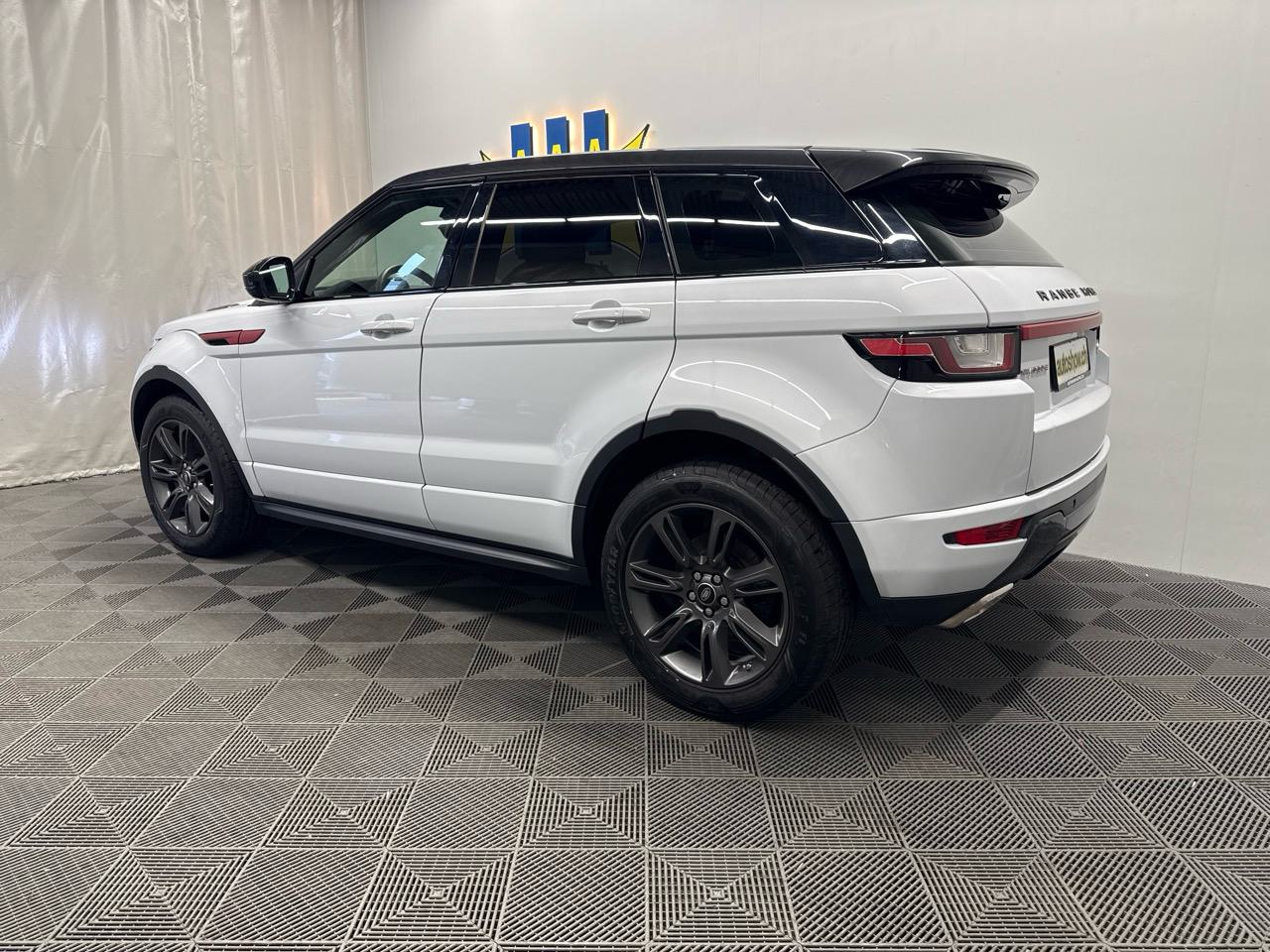 LAND ROVER Range Rover Evoque 2.0 TD4 SE AT9-image-1