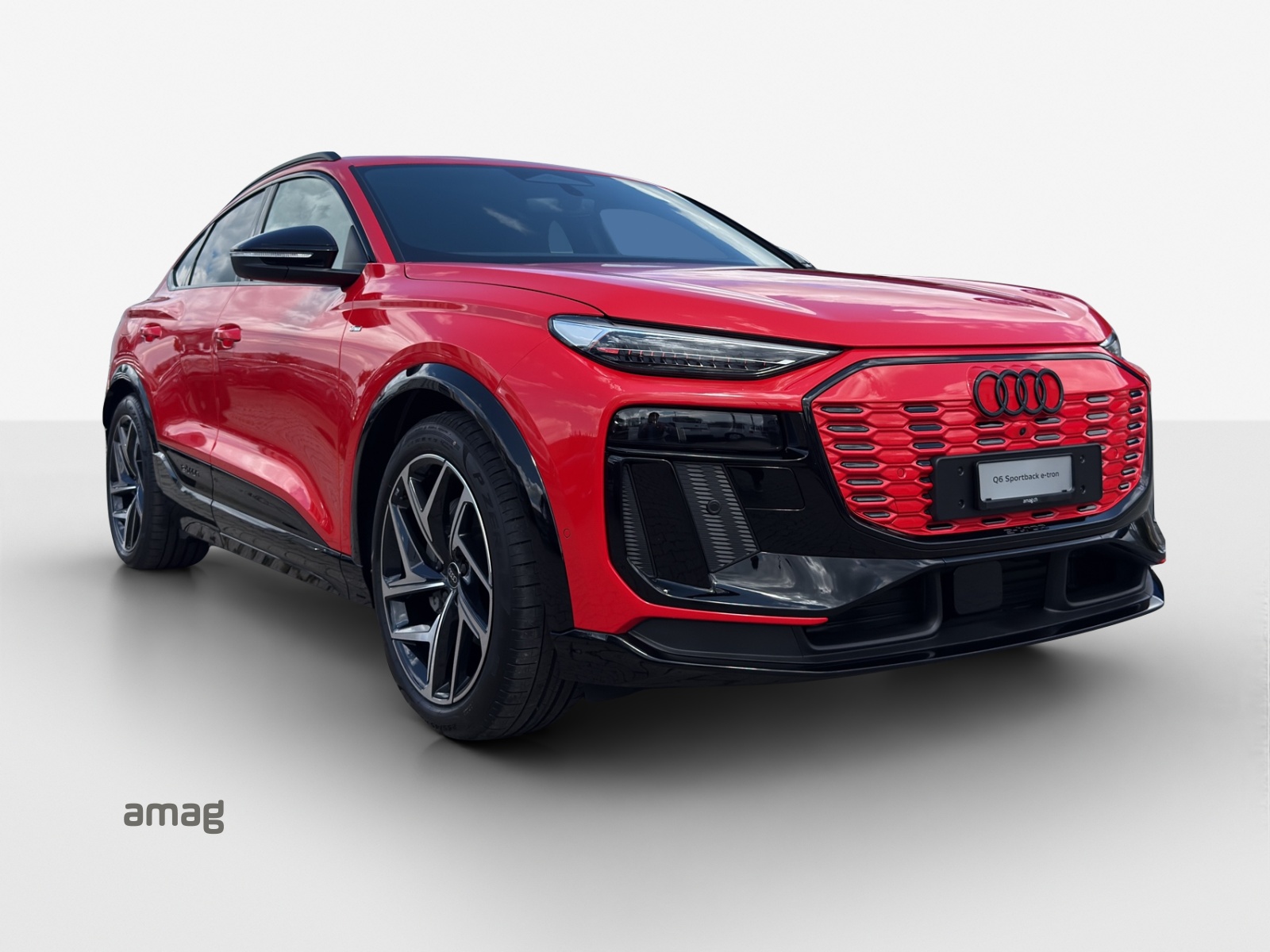 AUDI Q6 Sportback e-tron quattro-image-8