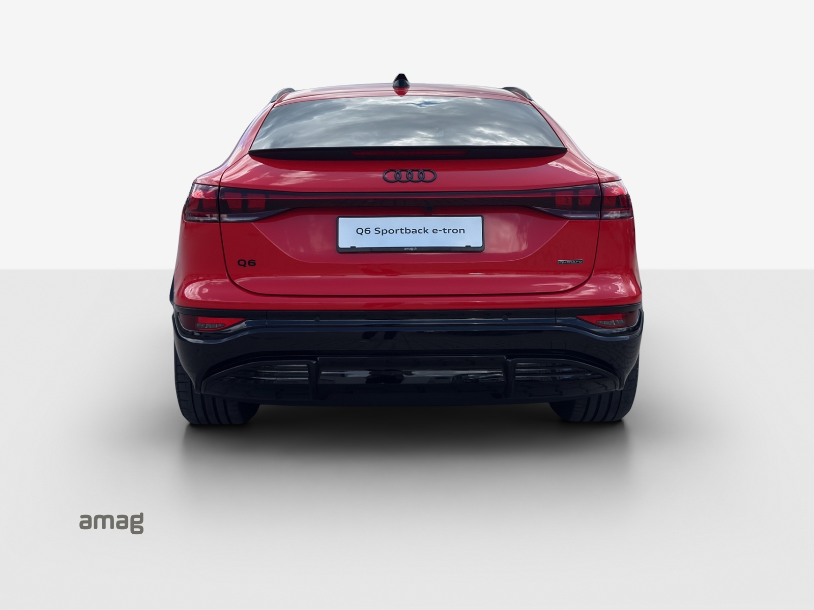 AUDI Q6 Sportback e-tron quattro-image-4