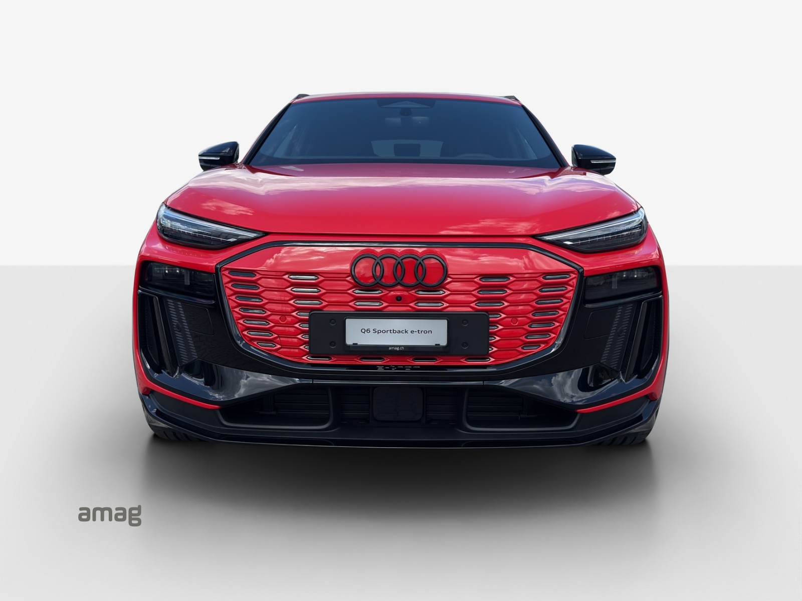 AUDI Q6 Sportback e-tron quattro-image-9