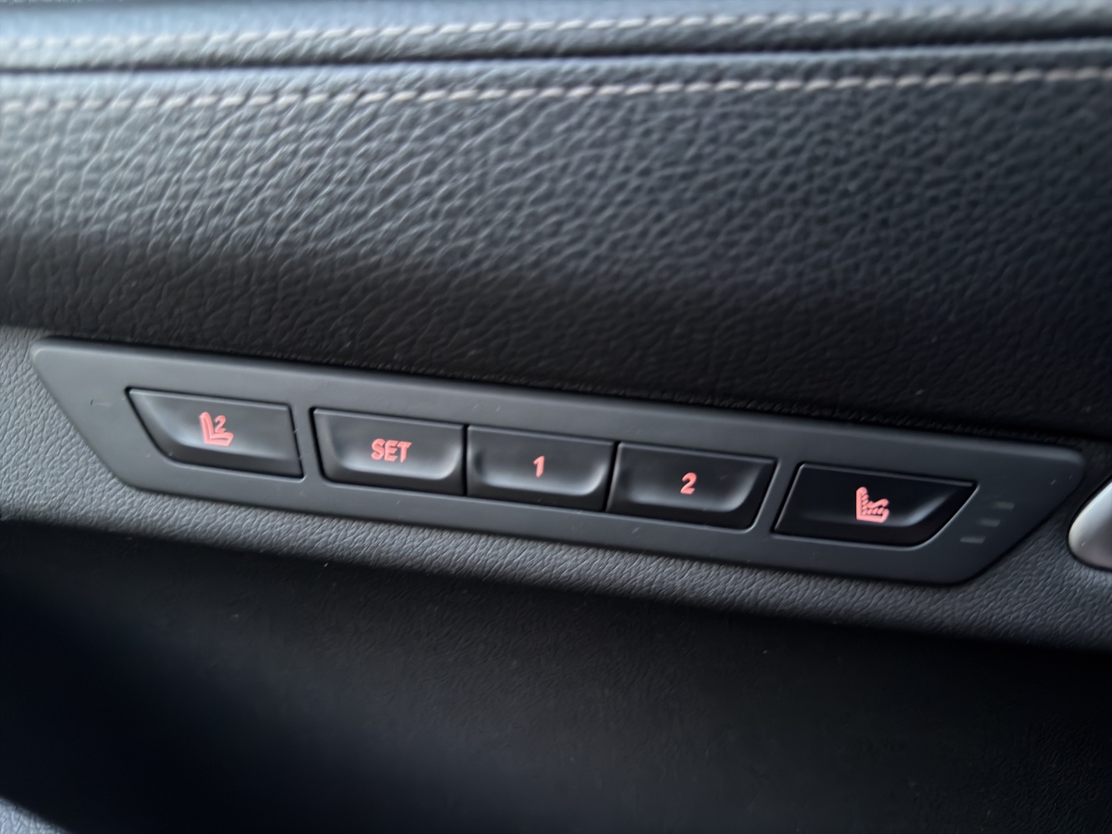 BMW 730Ld xDrive 48V Steptronic-image-26