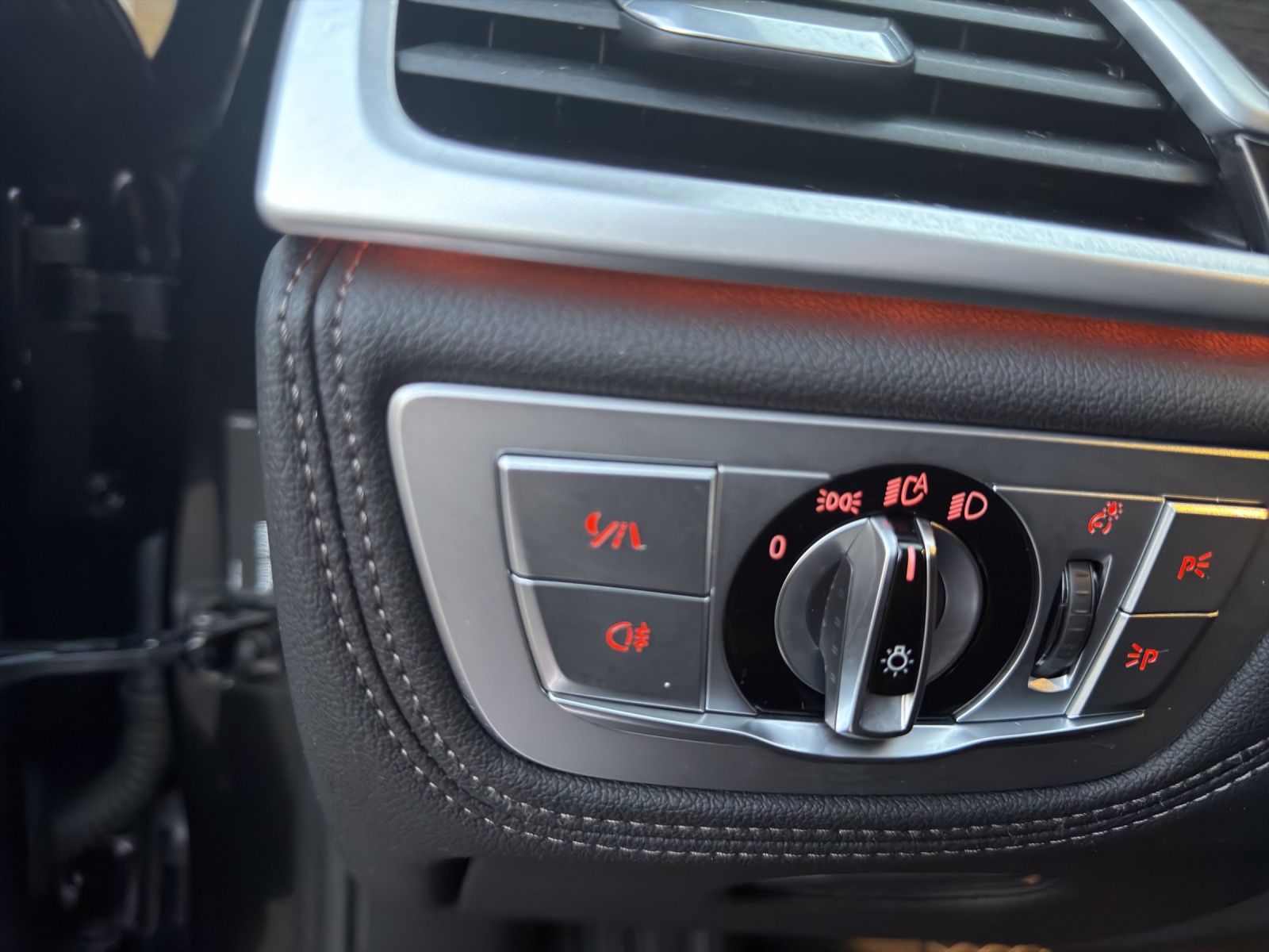 BMW 730Ld xDrive 48V Steptronic-image-25