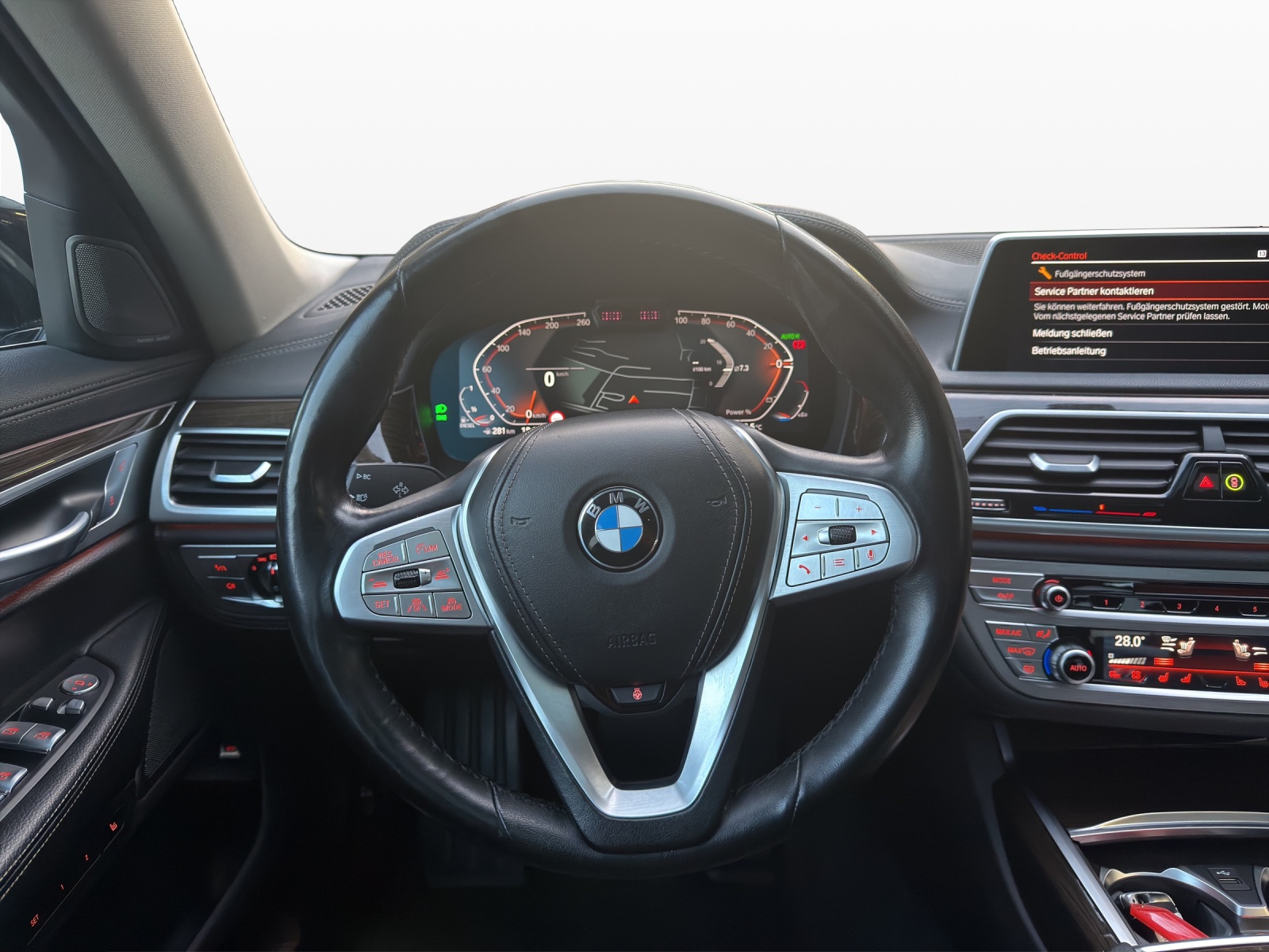 BMW 730Ld xDrive 48V Steptronic-image-10