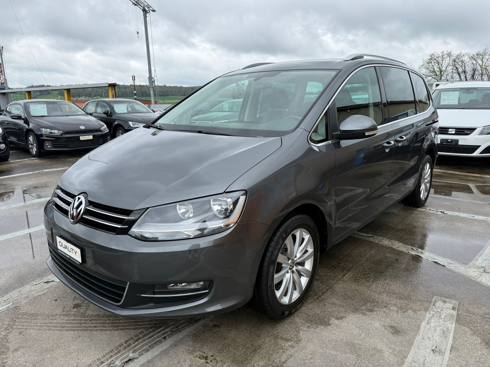 VW Sharan 2.0 TDI BlueMotion Technology Highline DSG-image-0