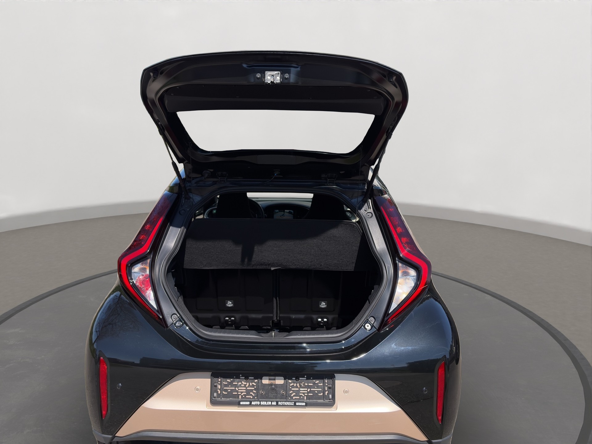 TOYOTA Aygo X 1.0 VVT-i Trend-image-5