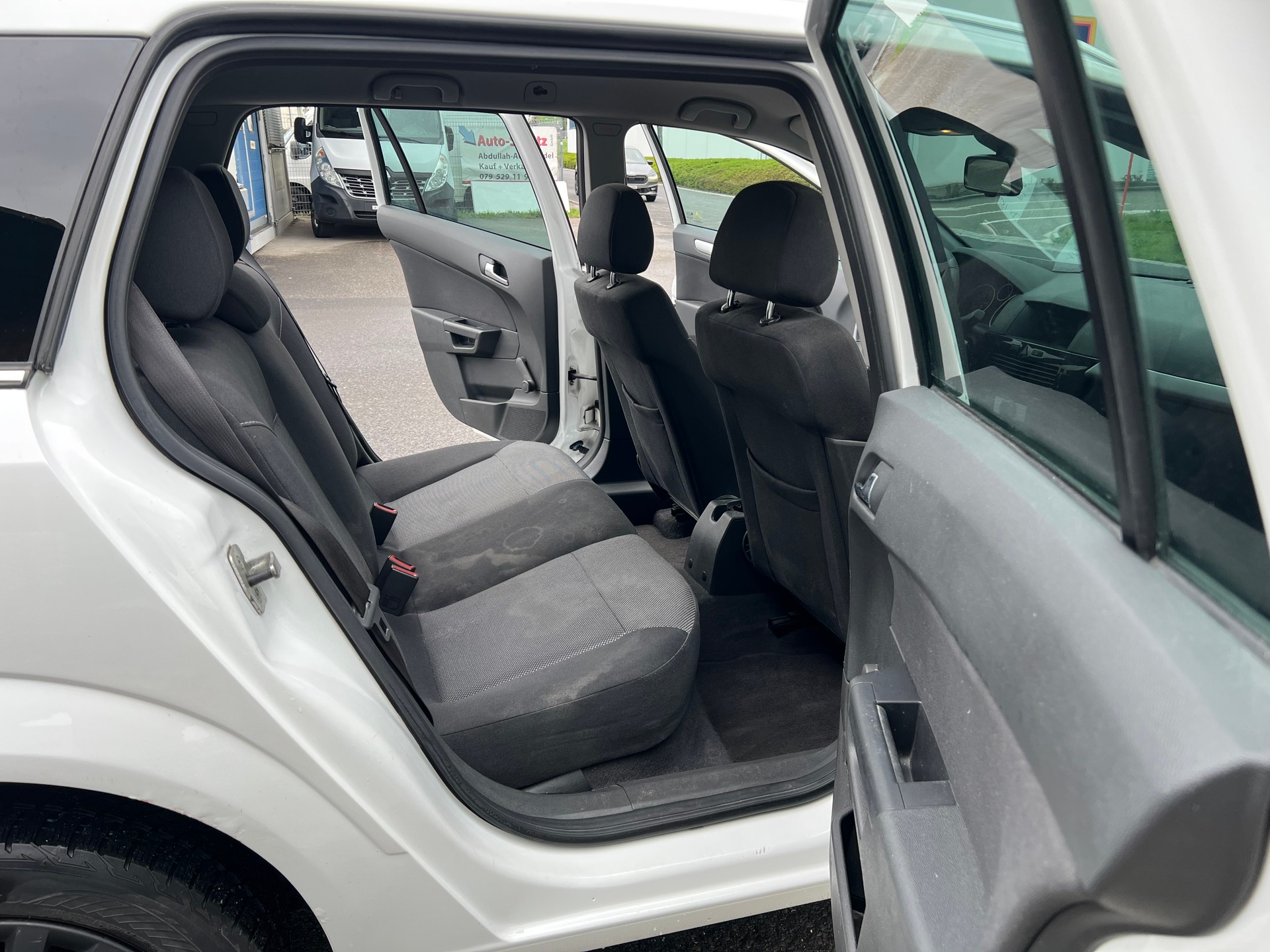 OPEL Astra Caravan 1.6i 16V-image-11