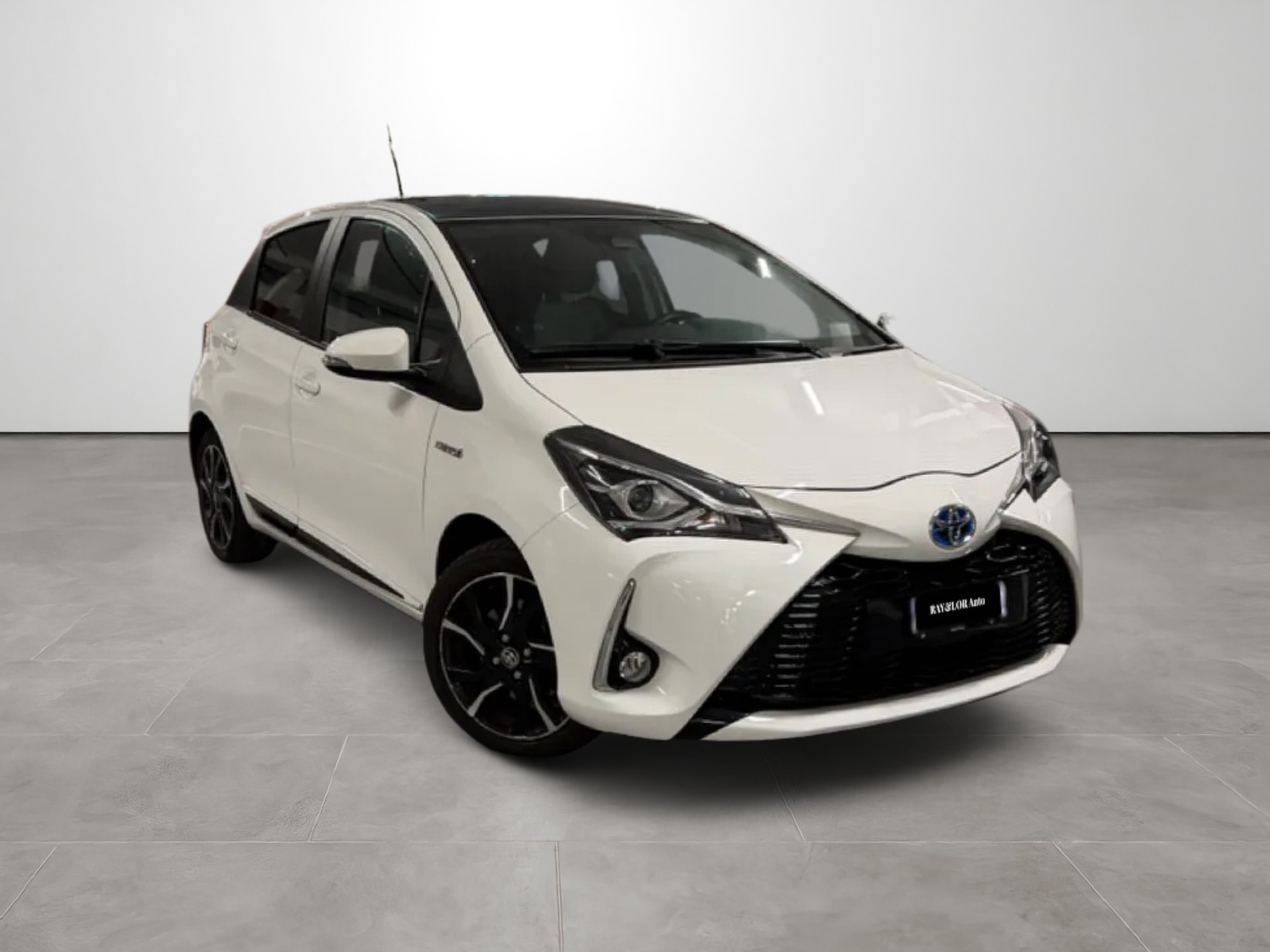 TOYOTA Yaris 1.5 VVT-i Hybrid Premium e-CVT