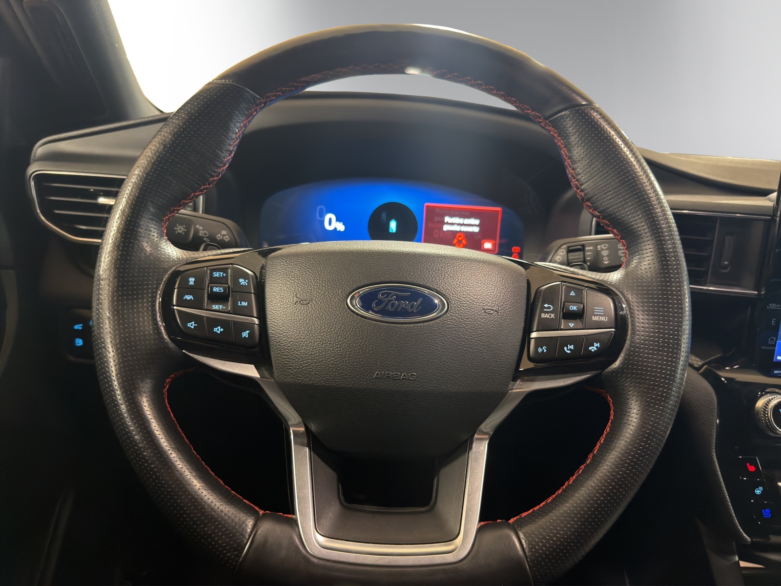 Image FORD EXPLORER Explorer 3.0 EcoB. Plug-in-Hybrid ST-Line 4WD Aut.