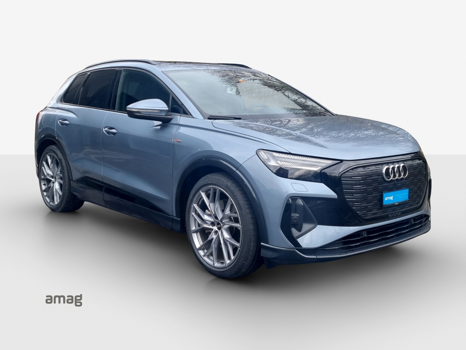 AUDI Q4 e-tron 50 quattro-image-6