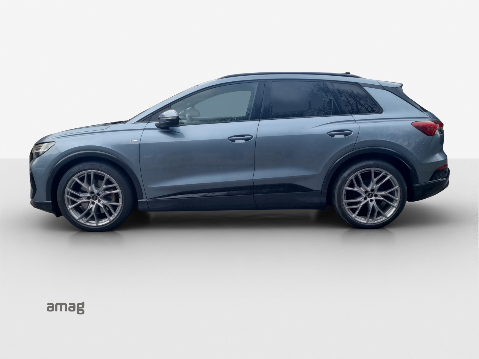 AUDI Q4 e-tron 50 quattro-image-1