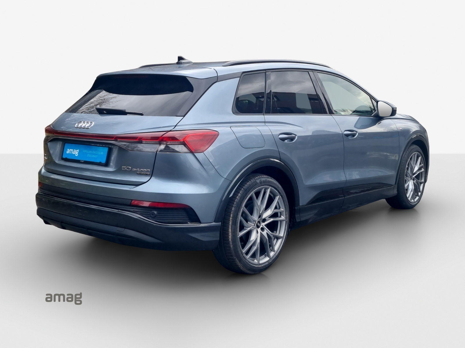 AUDI Q4 e-tron 50 quattro-image-5