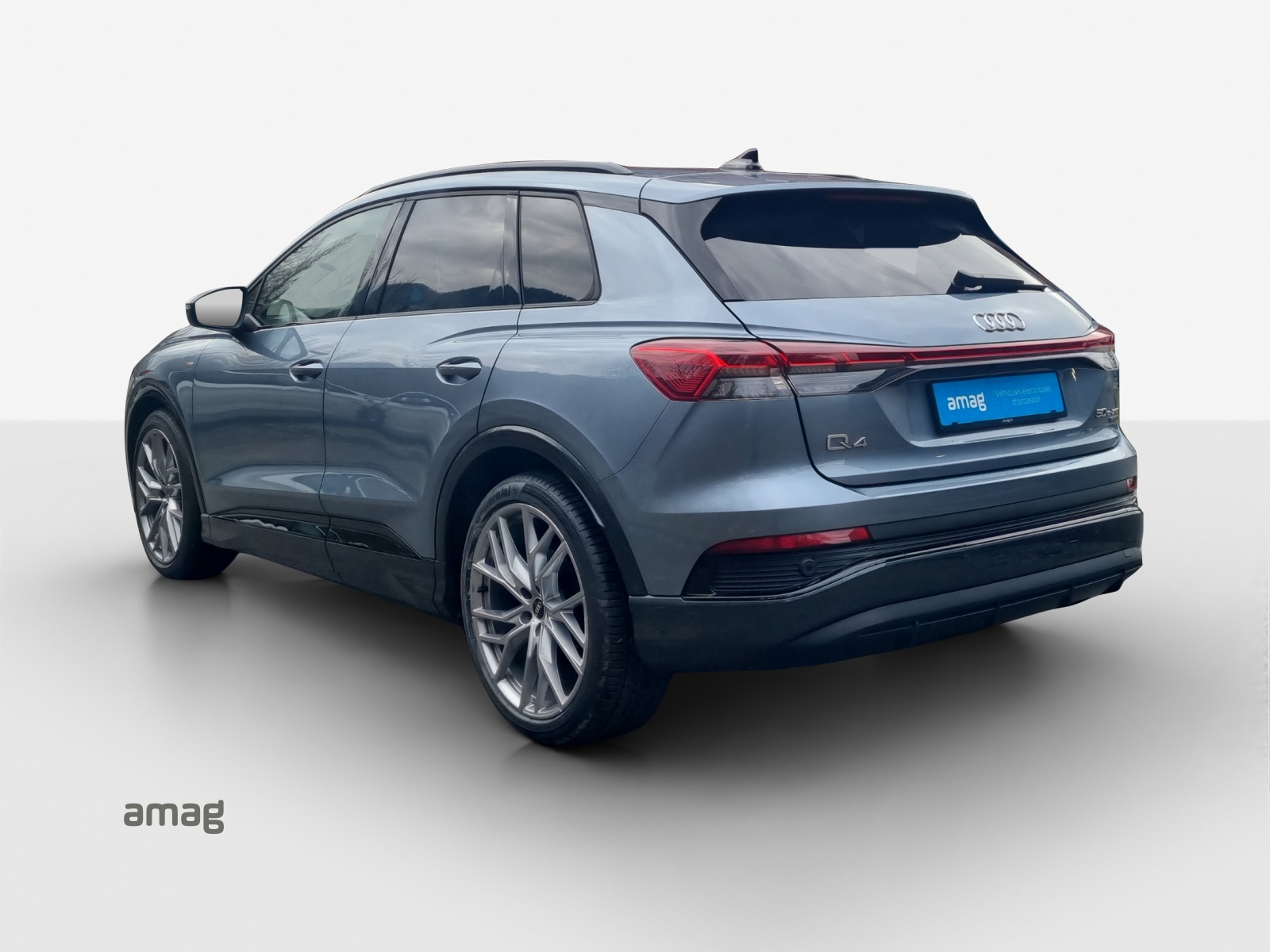 AUDI Q4 e-tron 50 quattro-image-2
