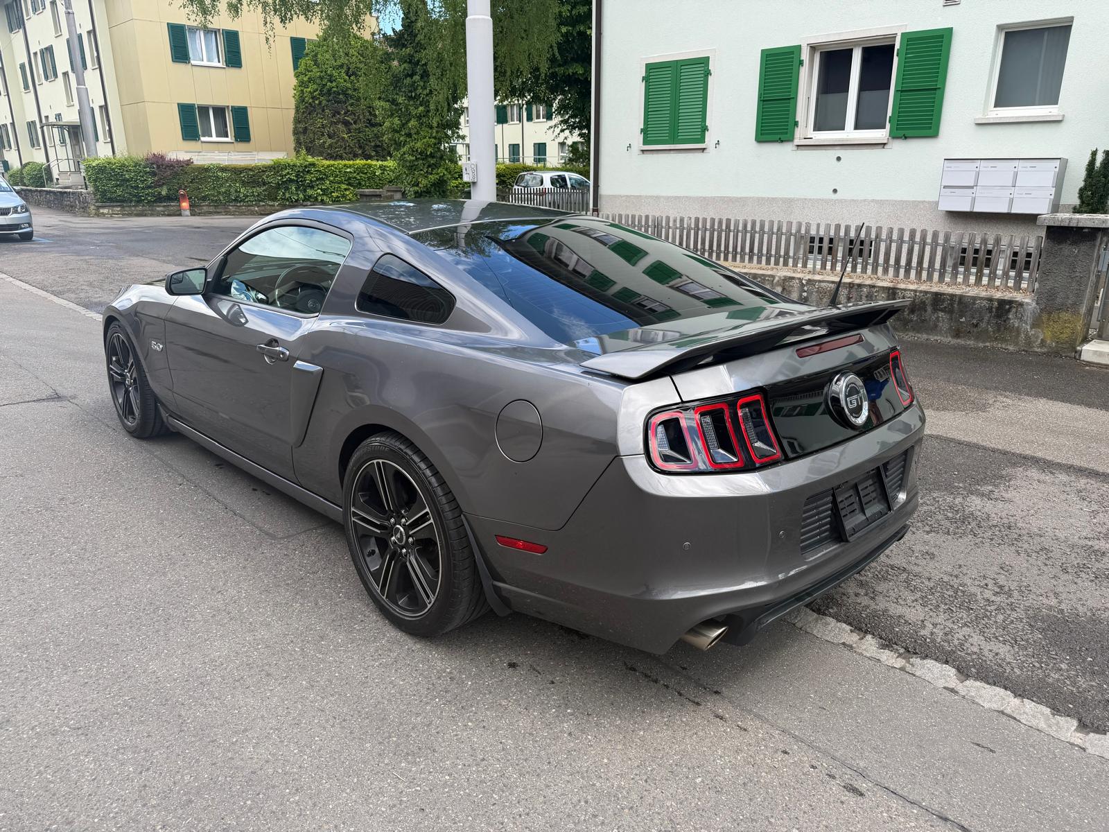 FORD GT-image-5