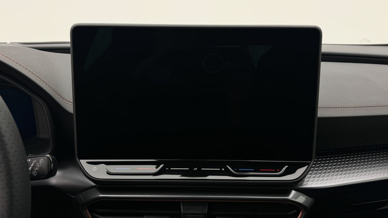 CUPRA Formentor 1.5 e-HYBRID pHEV VZ Black Edition-image-7