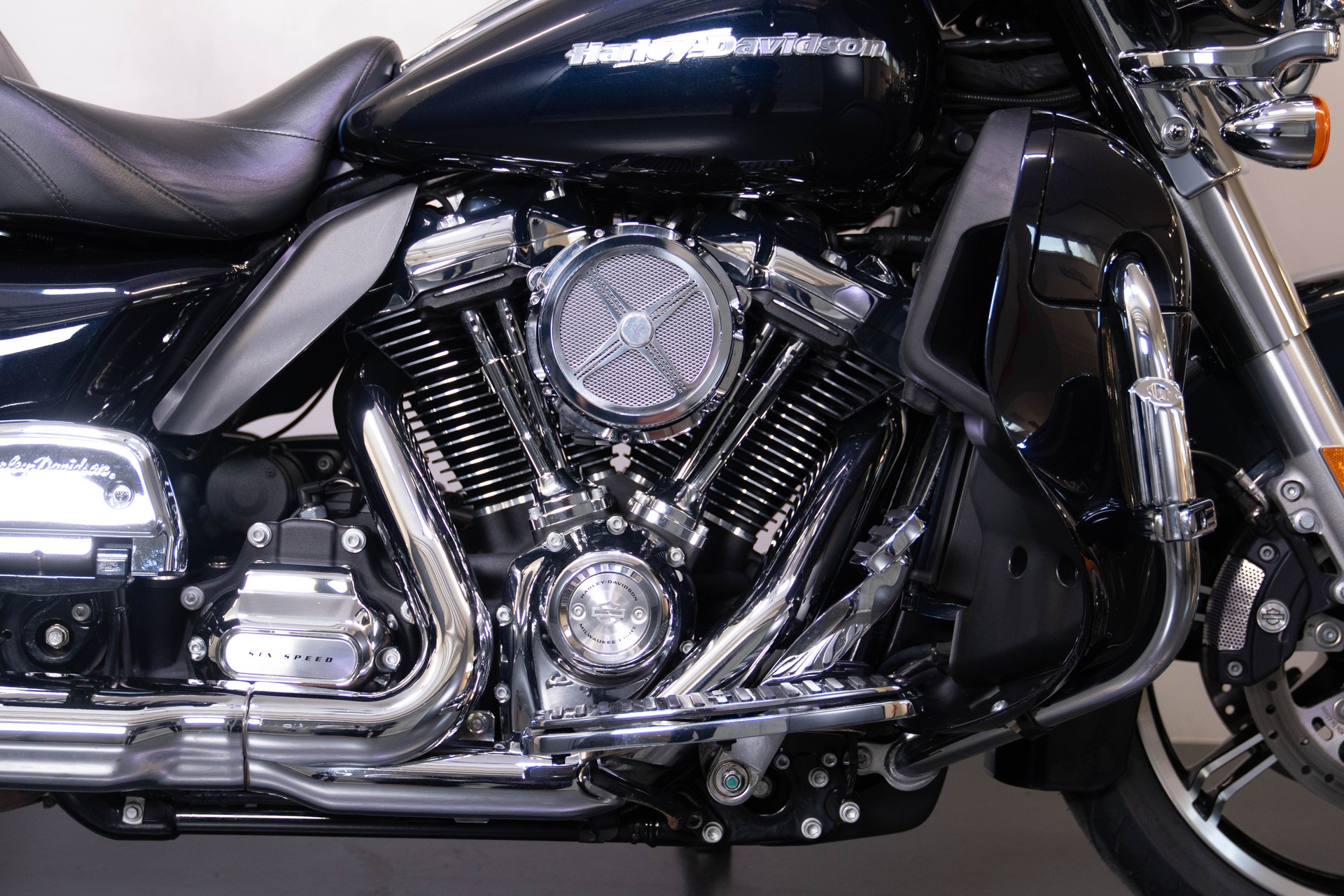 HARLEY-DAVIDSON FLHTK Electra Glide Ultra Limited 114-image-4