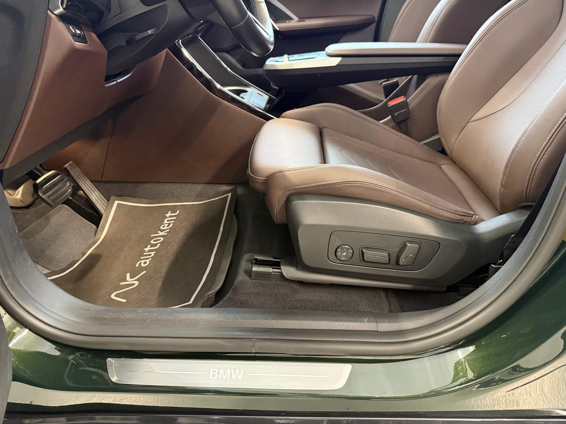 BMW X1 xDrive 25e xLine-image-15