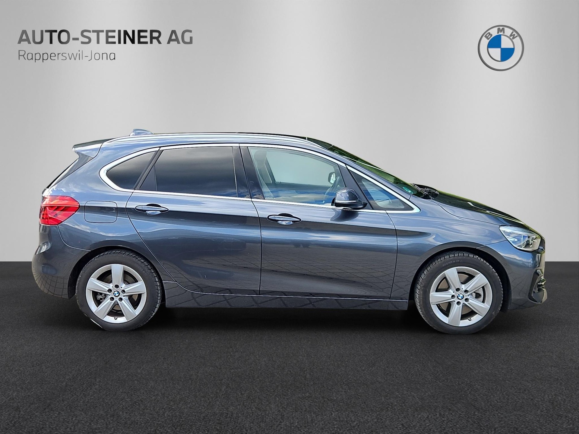 BMW 225xe Active Tourer LUXURY LINE-image-5