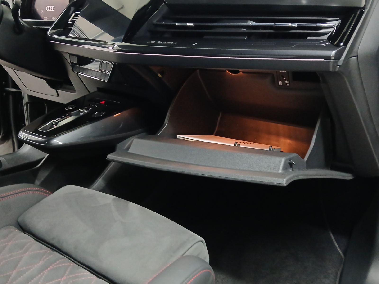 AUDI Q4 Sportback e-tron 40-image-16