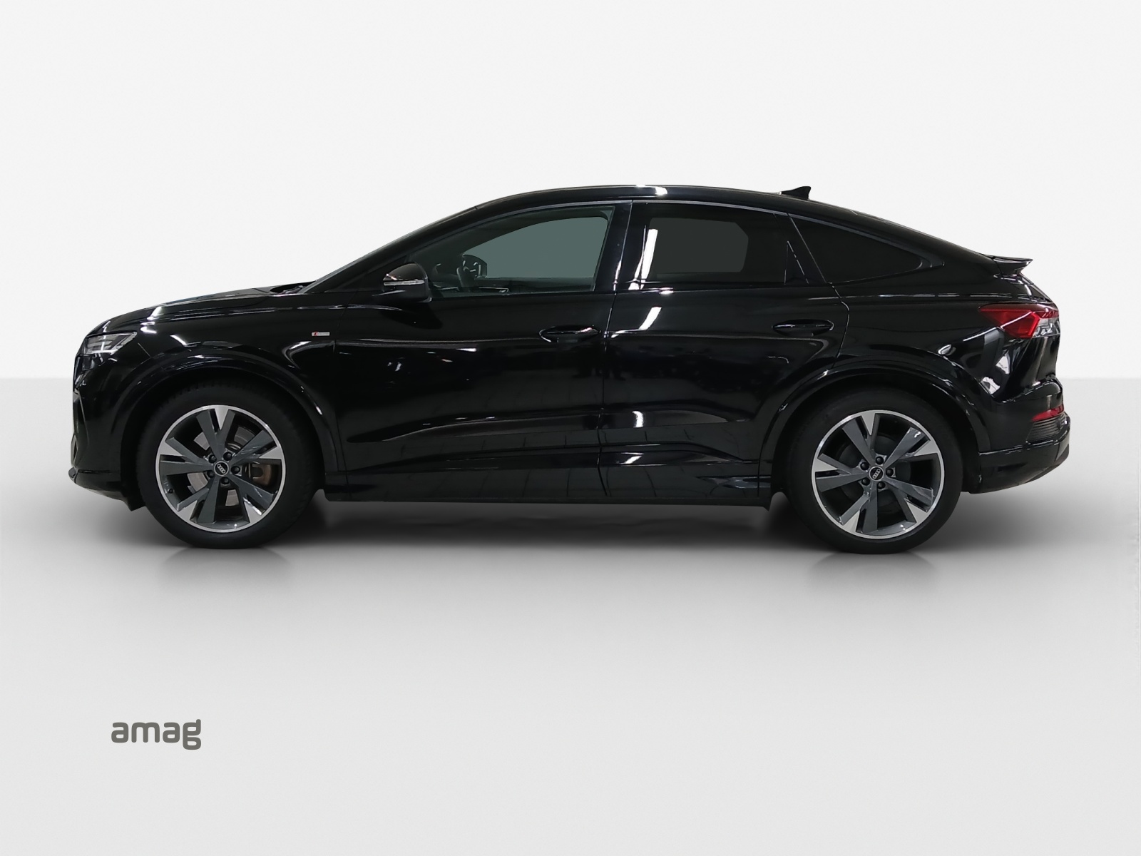AUDI Q4 Sportback e-tron 40-image-1
