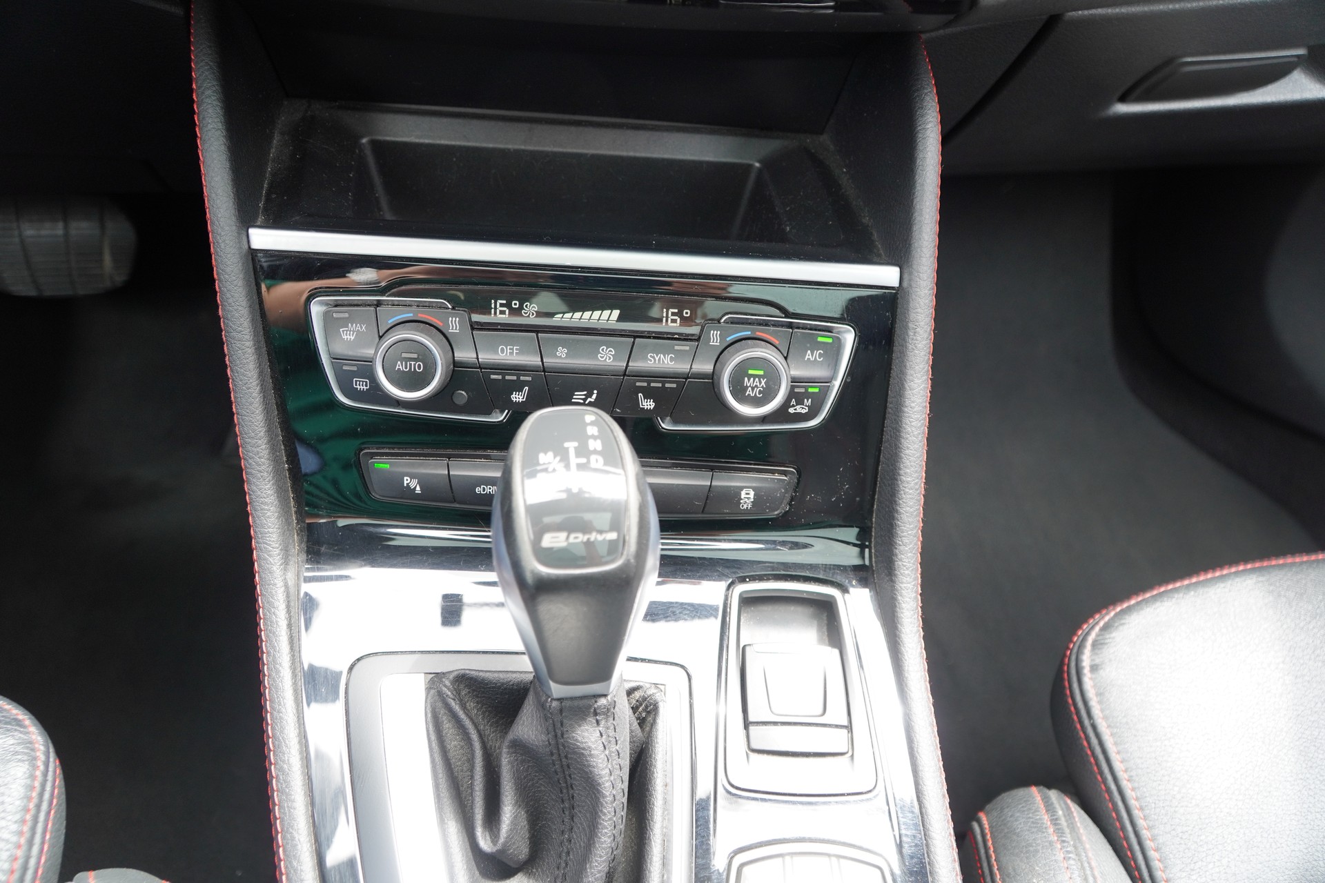 BMW 225xe iPerformance Active Tourer Sport Line Aut.-image-26