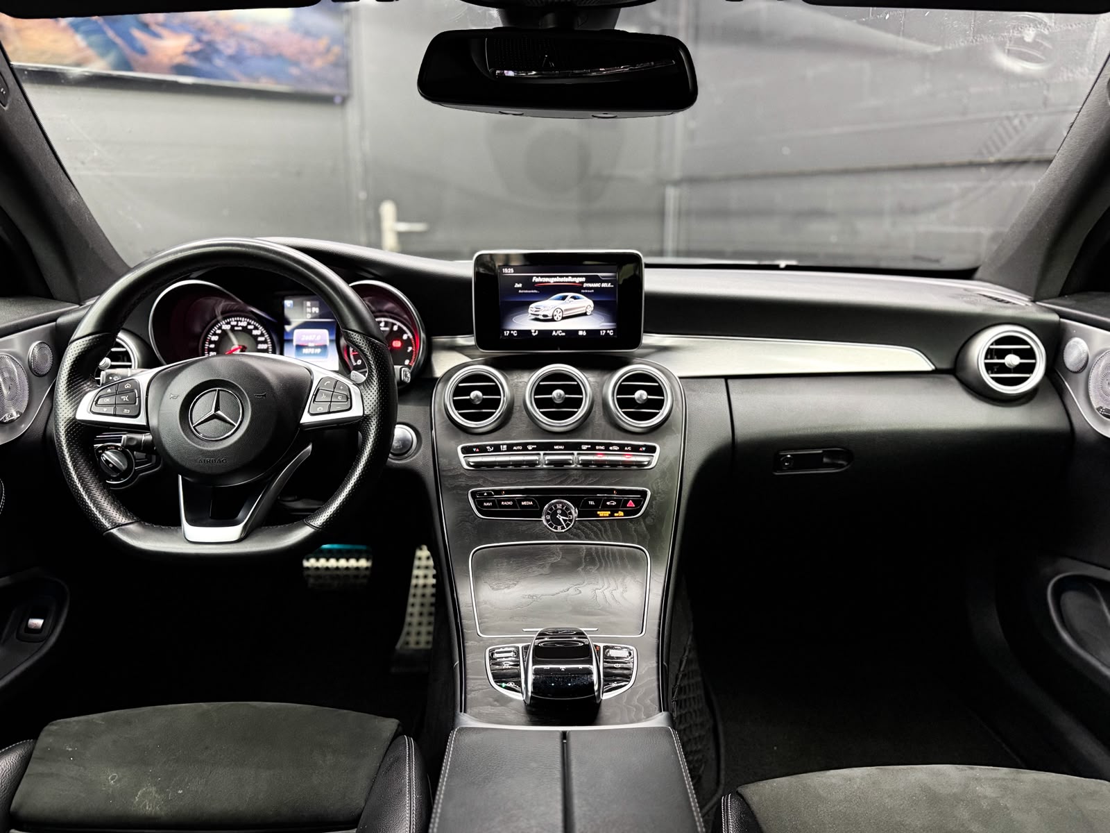 MERCEDES-BENZ C 200 AMG Line Coupé 7G-Tronic-image-10