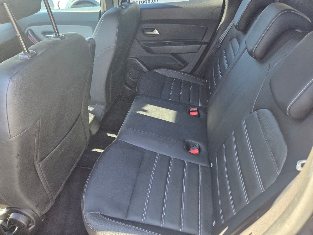 DACIA Duster dCi 115 Ultimate 4x4-image-11
