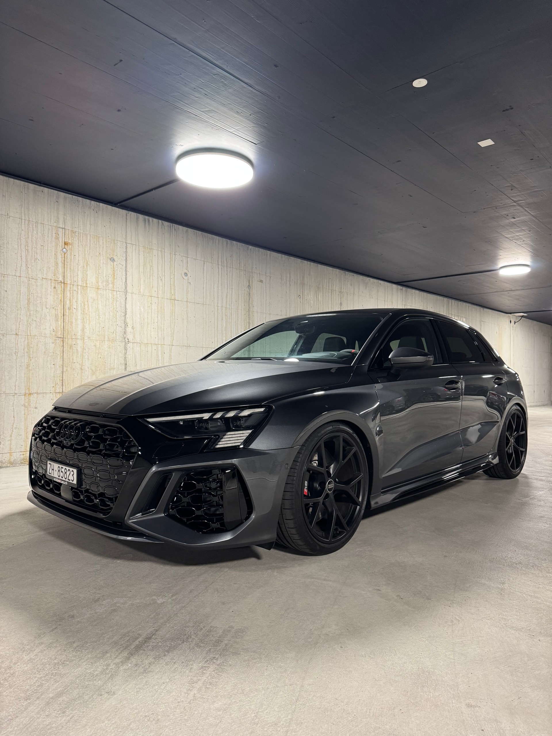 AUDI 2.5 TFSI quattro S-Tronic-image-0