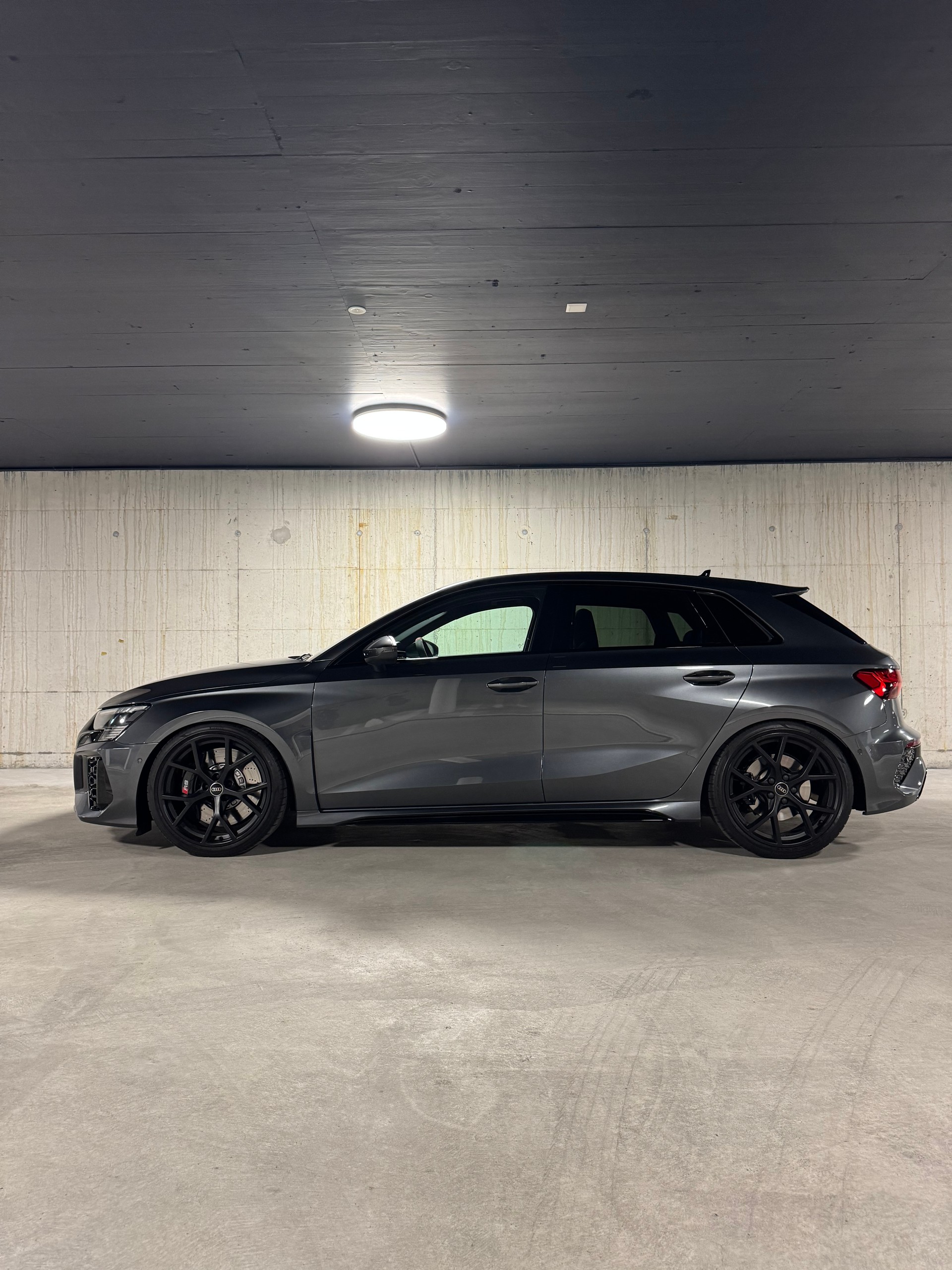 AUDI 2.5 TFSI quattro S-Tronic-image-1