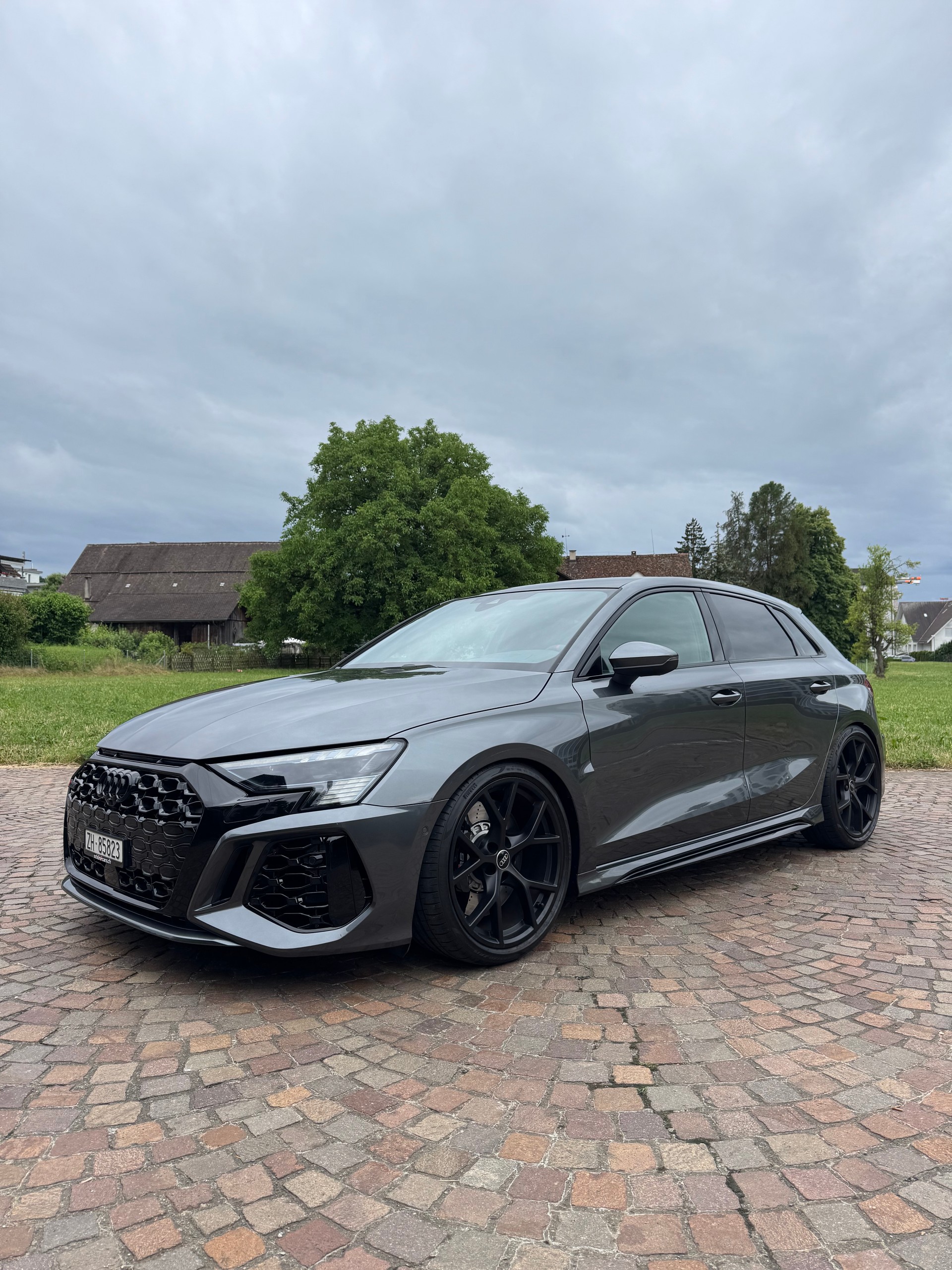 AUDI 2.5 TFSI quattro S-Tronic-image-5