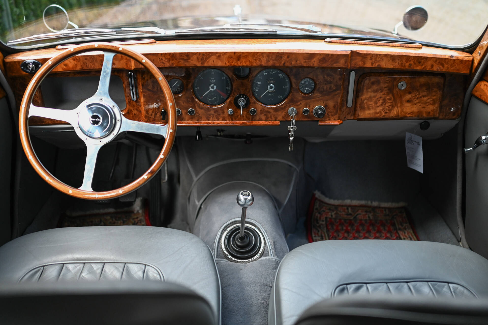JAGUAR KOMPLETT REVIDIERT.-image-10
