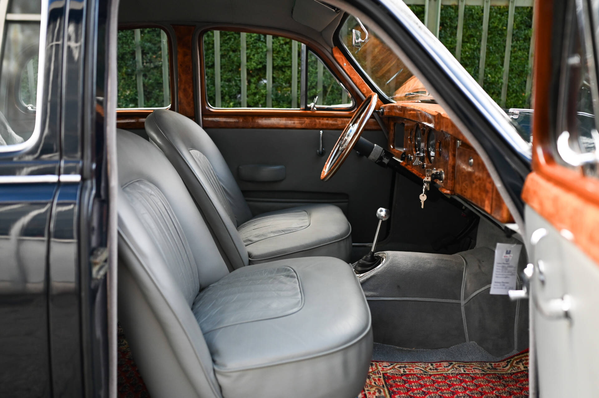 JAGUAR KOMPLETT REVIDIERT.-image-7