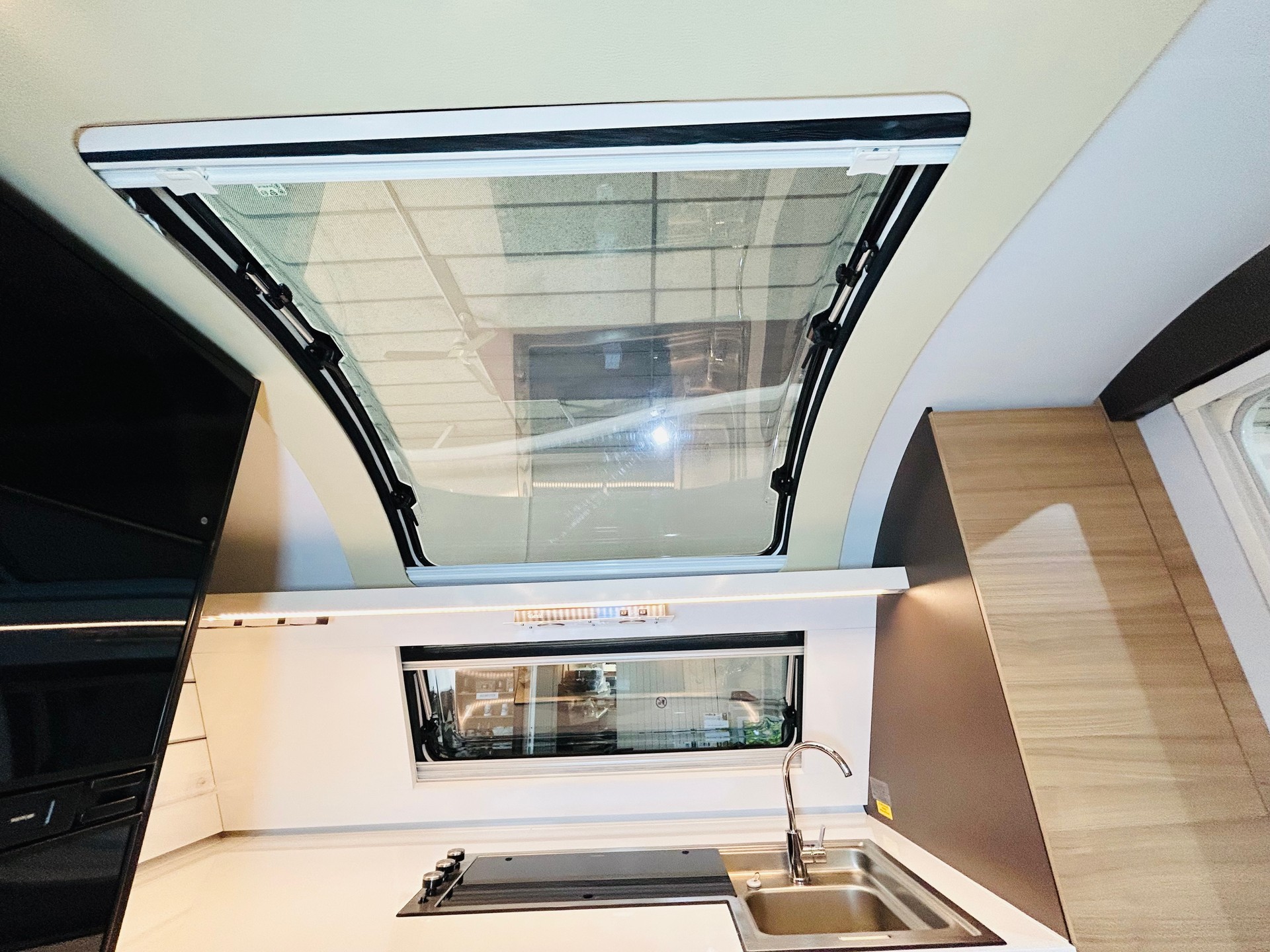 ADRIA E Alpina 663 HT-image-18
