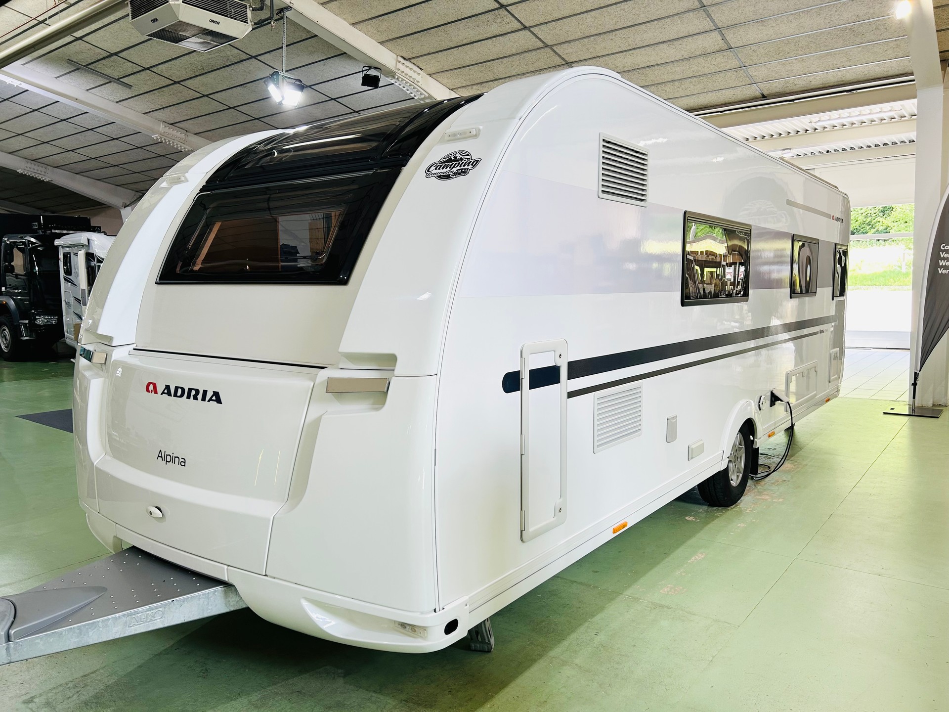 ADRIA E Alpina 663 HT-image-1