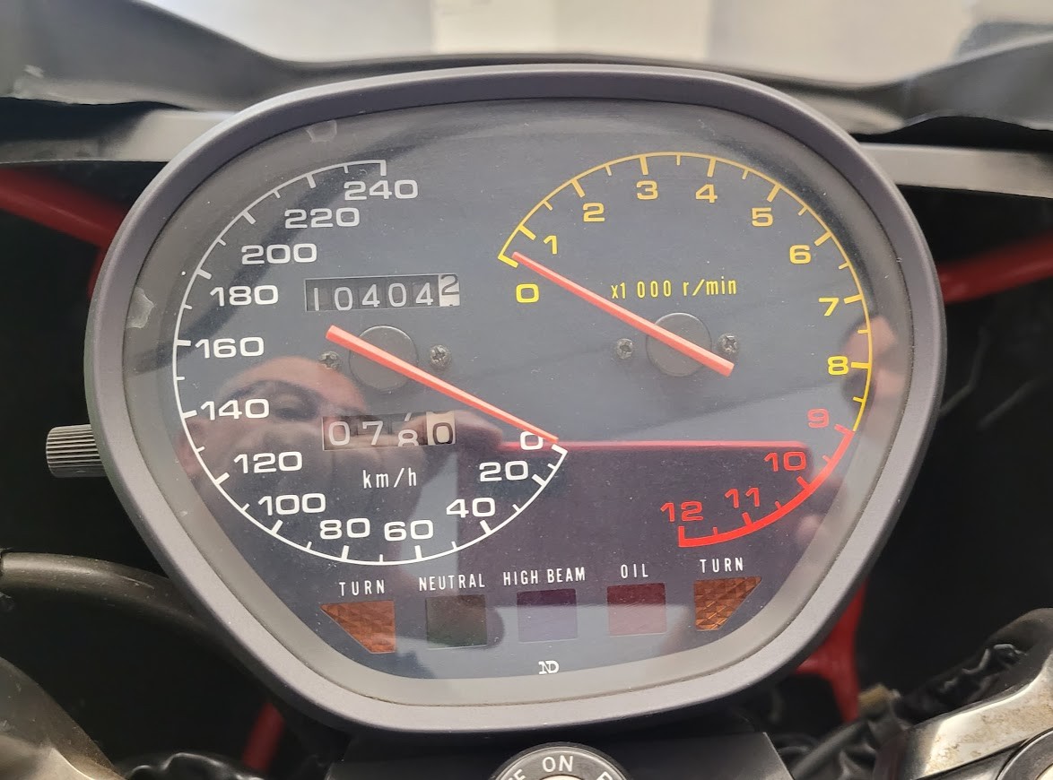 SUZUKI GSX 1100 S Katana-image-7