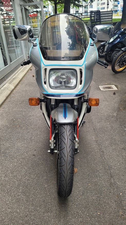 SUZUKI GSX 1100 S Katana-image-4