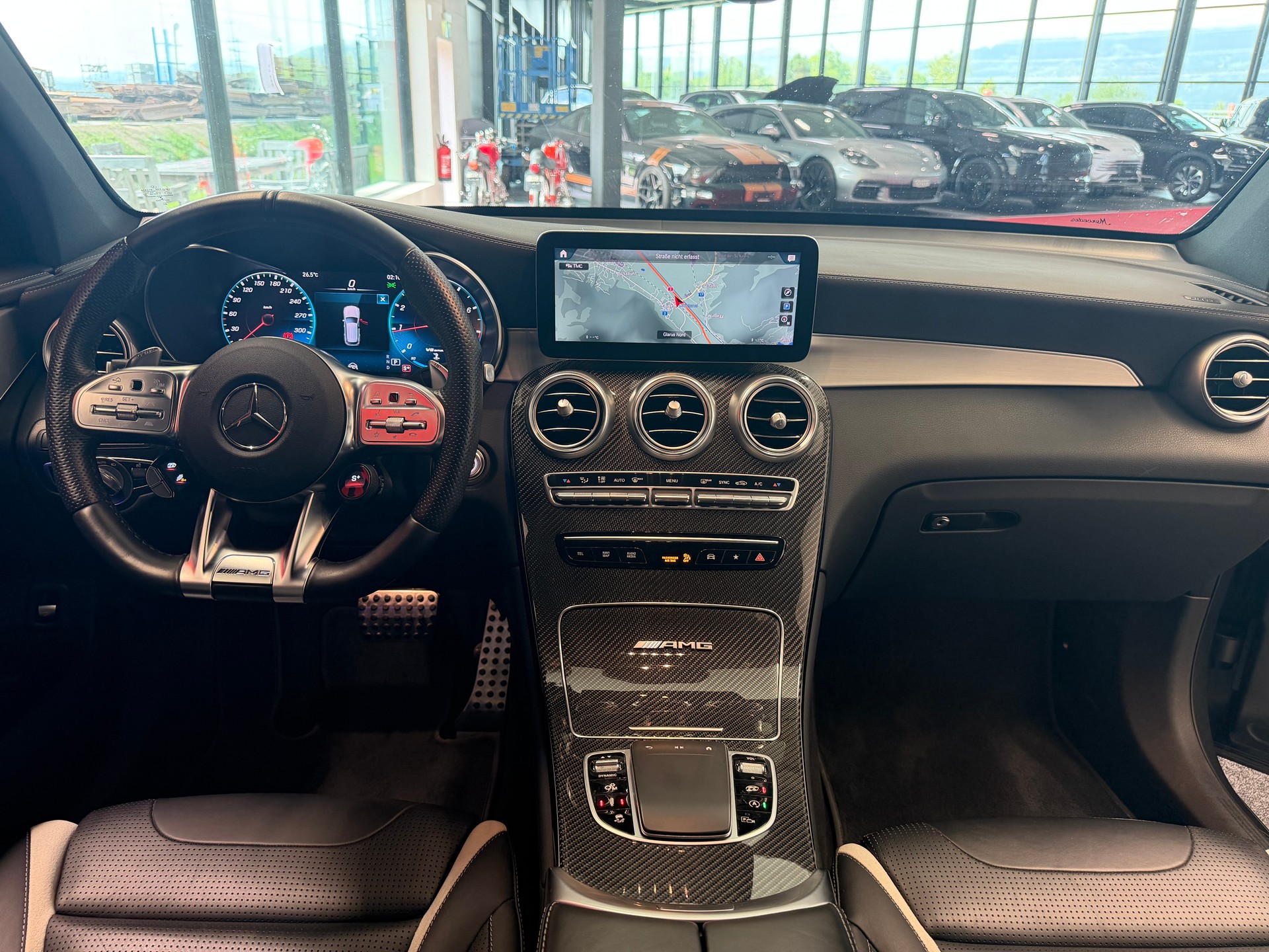 MERCEDES-BENZ GLC 63 S AMG 4Matic 9G-Tronic-image-24