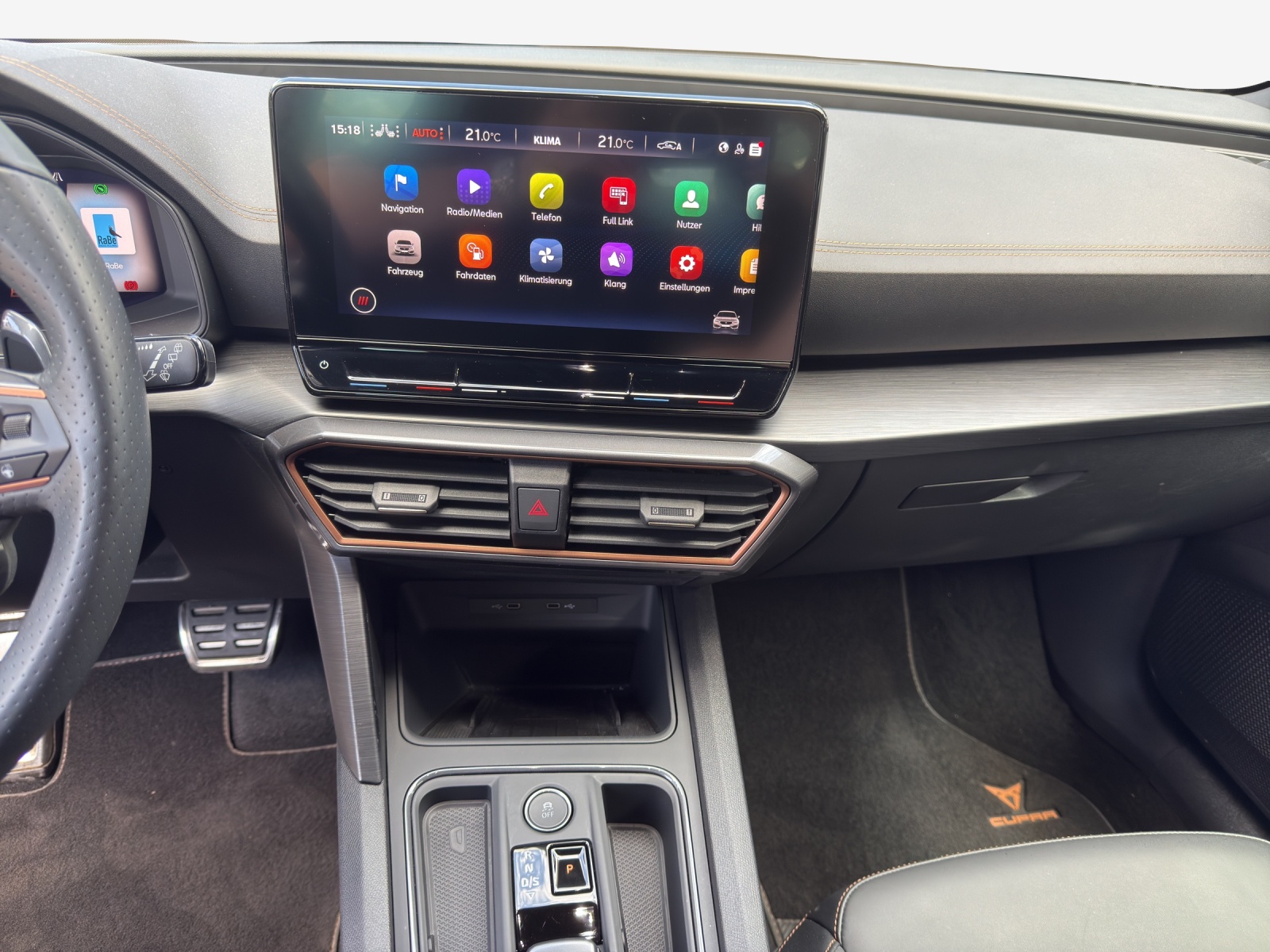 CUPRA LEON VZ 2.0 TSI DSG-image-10