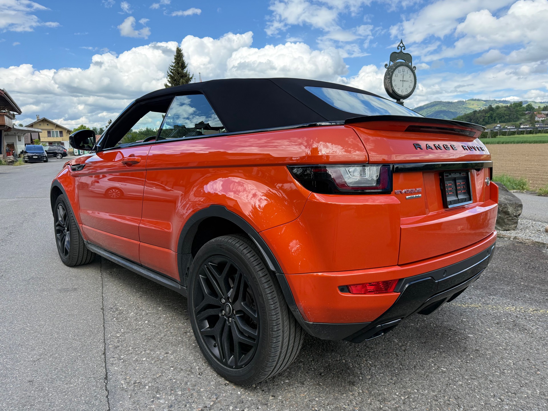 LAND ROVER Range Rover Evoque Convert. 2.0Si4 HSE Dynamic AT9-image-6