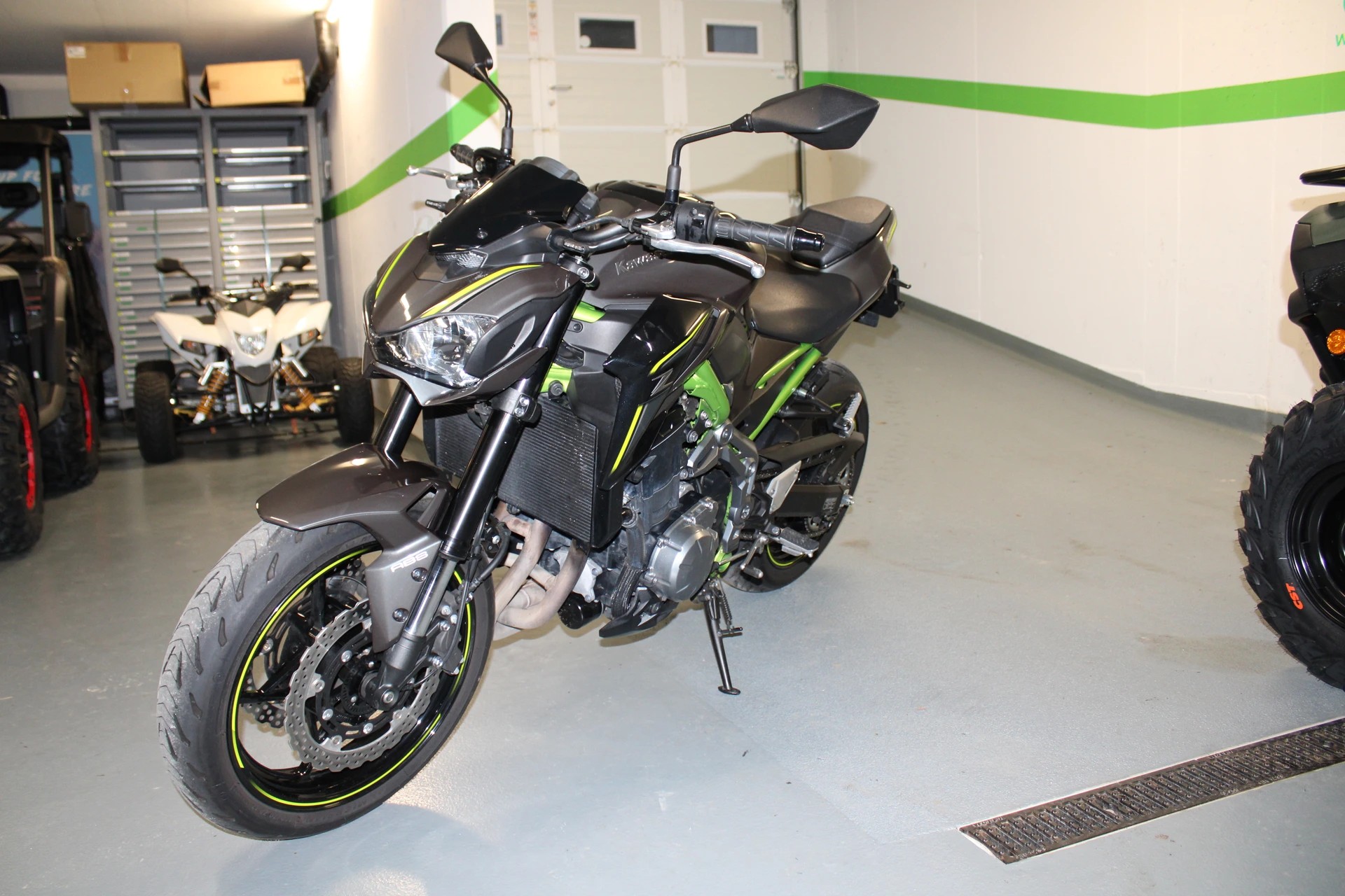 KAWASAKI Z 900