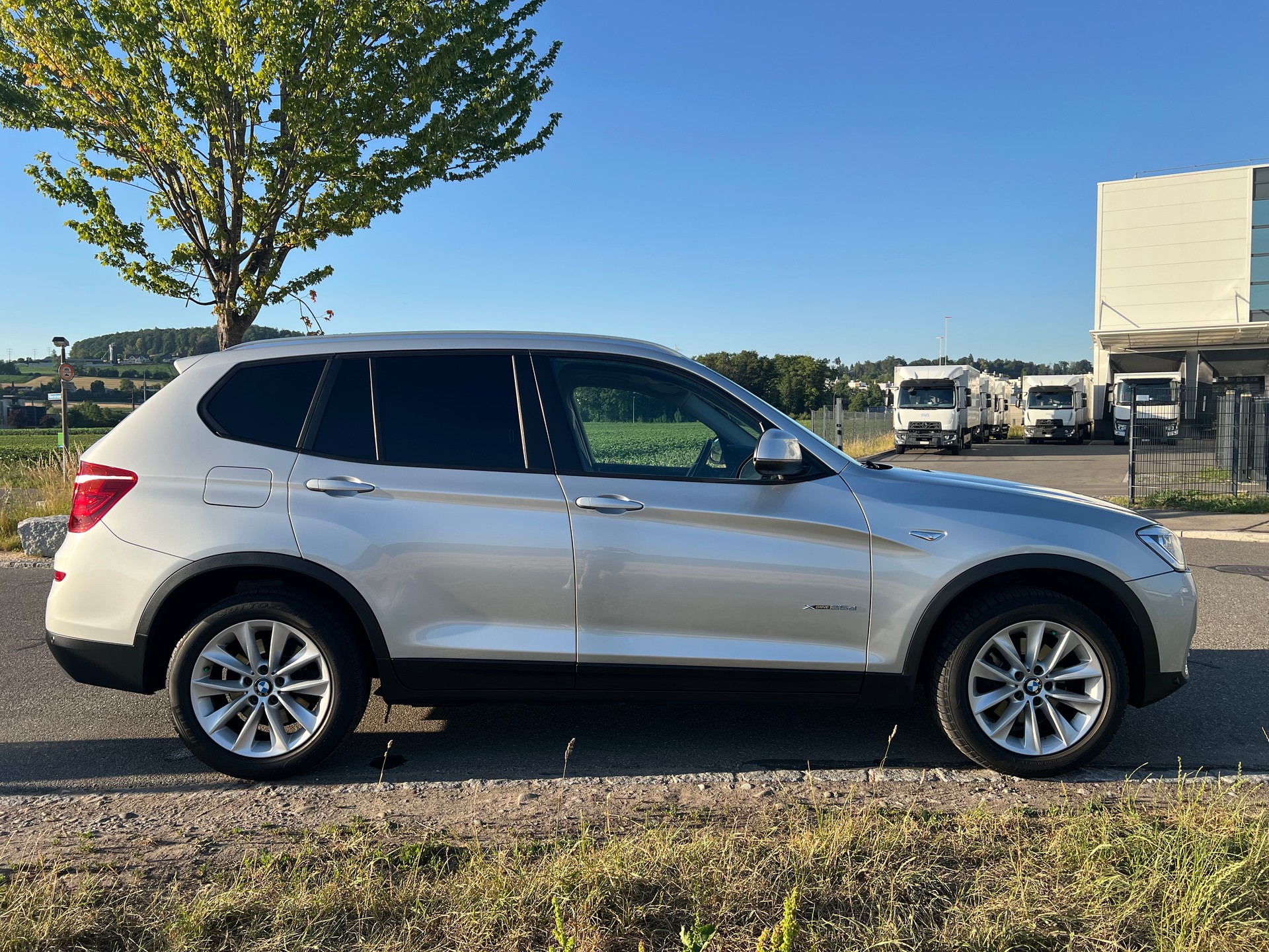 BMW X3 xDrive 35d xLine Steptronic- 360°-Kamera-image-13