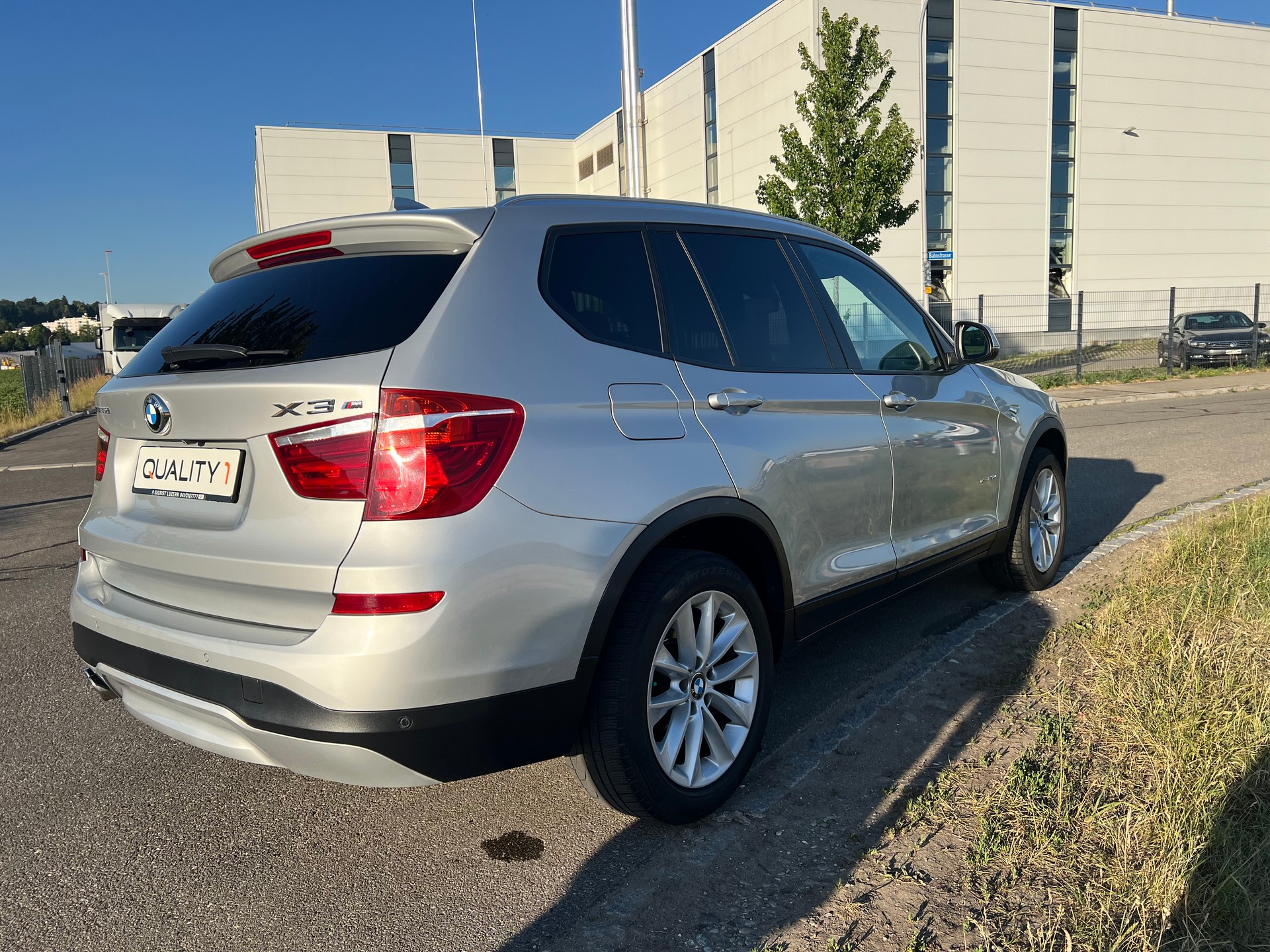 BMW X3 xDrive 35d xLine Steptronic- 360°-Kamera-image-12