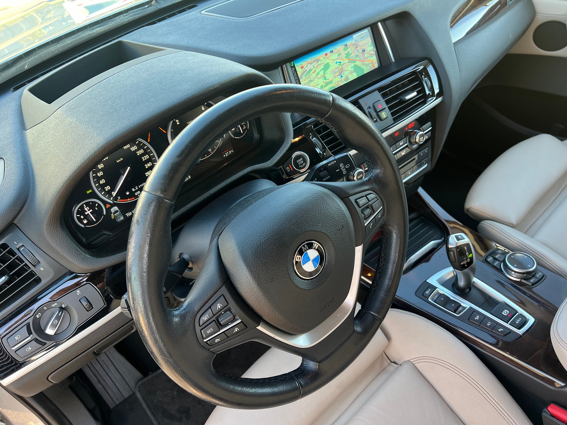 BMW X3 xDrive 35d xLine Steptronic- 360°-Kamera-image-15
