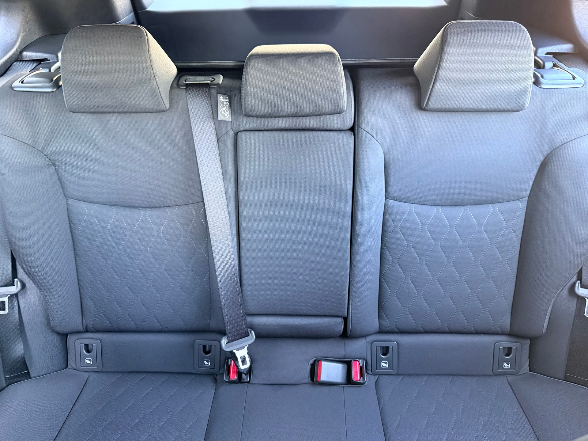 TOYOTA Corolla Cross 2.0 Trend e-CVT AWD-image-15